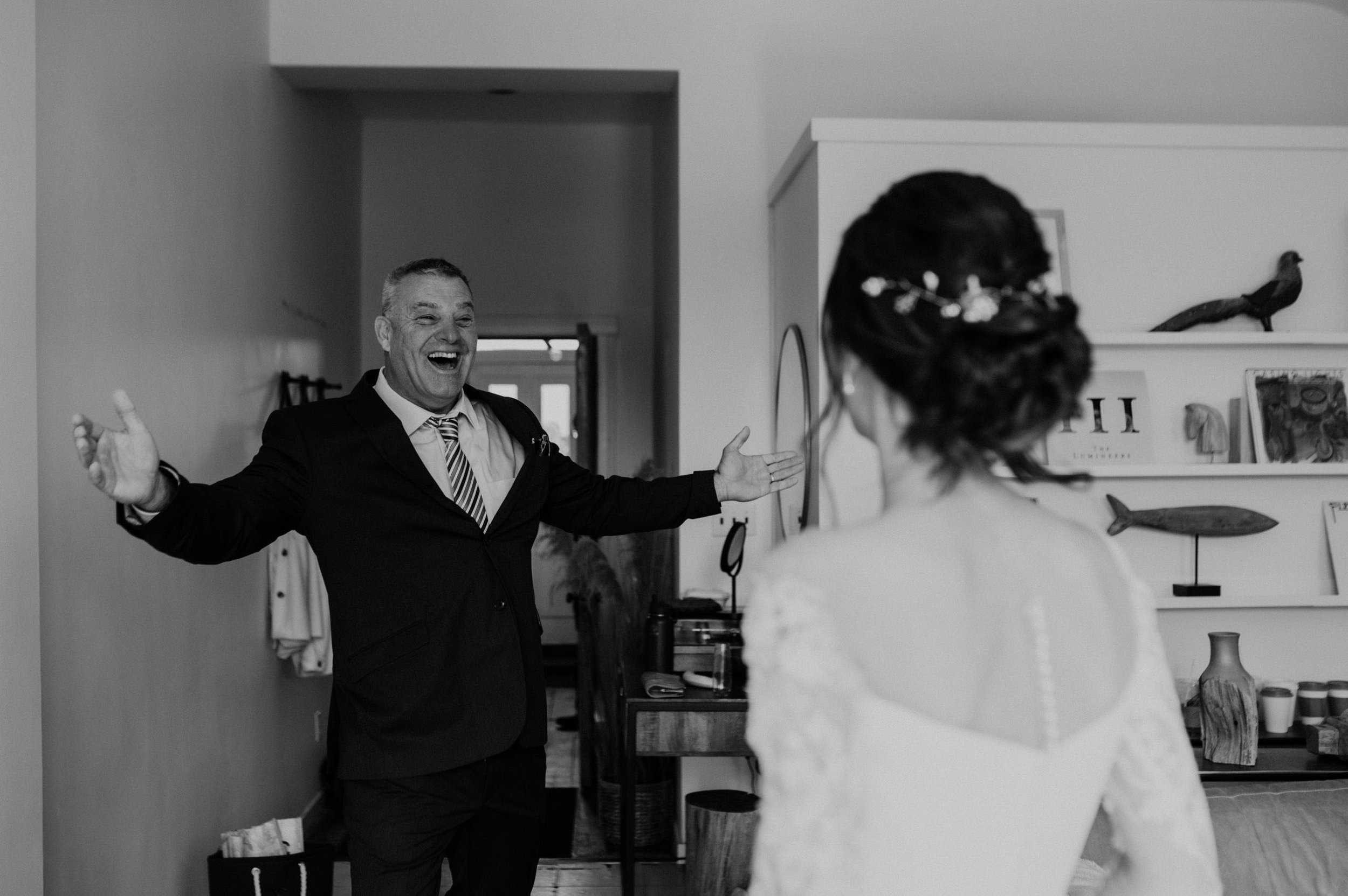 elora_mill_candid_wedding_photos_andreasphoto_andreas_avdoulos.jpg-10.jpg