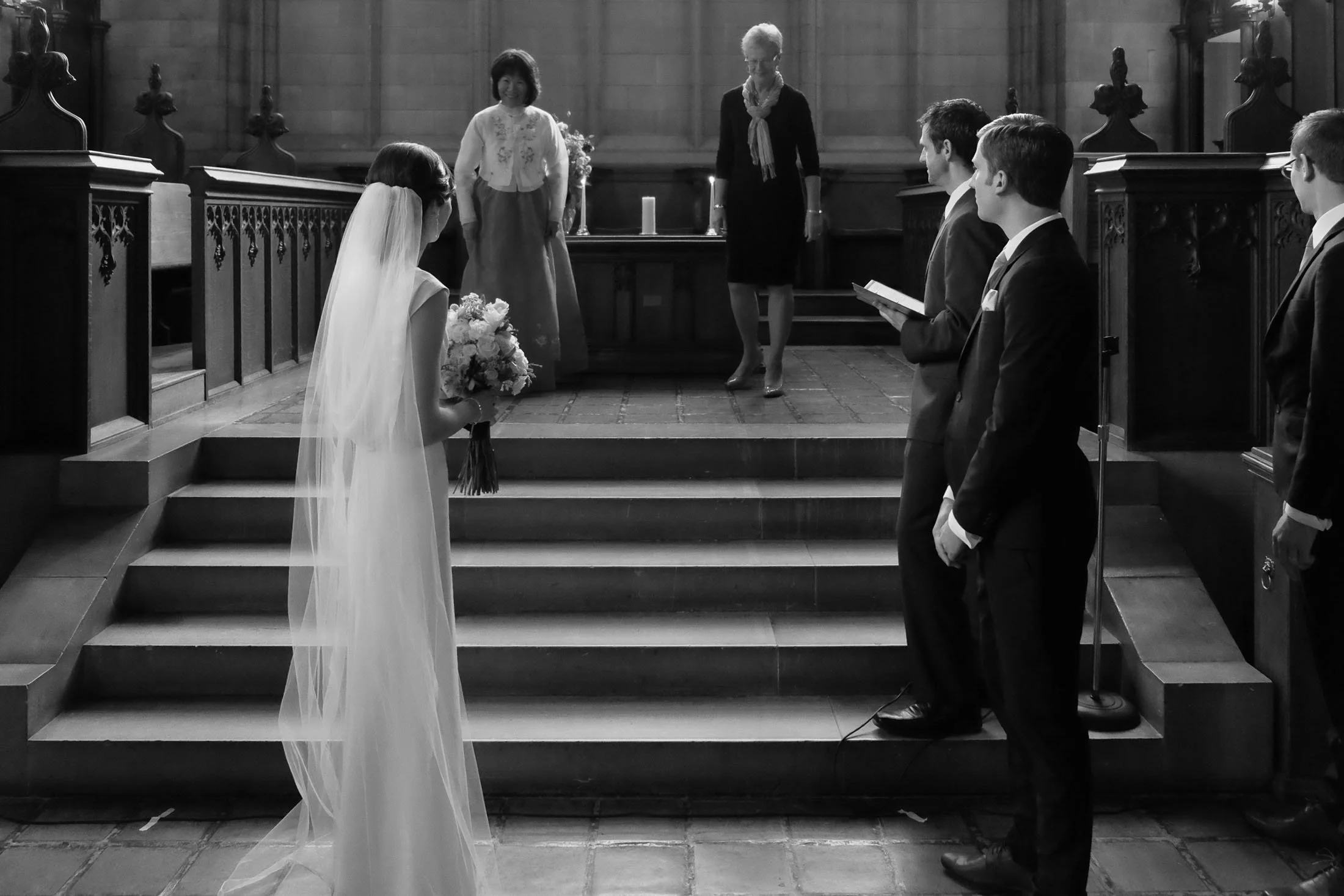 knox_college_university_toronto_wedding_black_white_andreasphoto-46.jpg