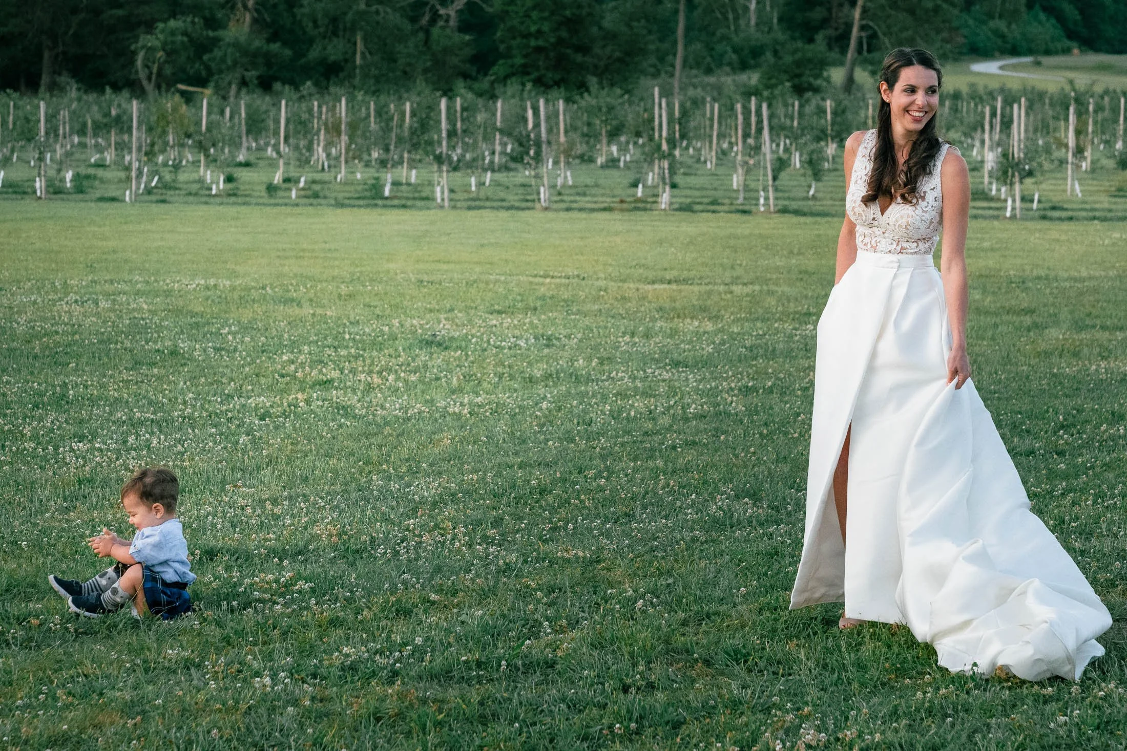 bride-and-her-baby-son-in-a-vineyard-1.jpg