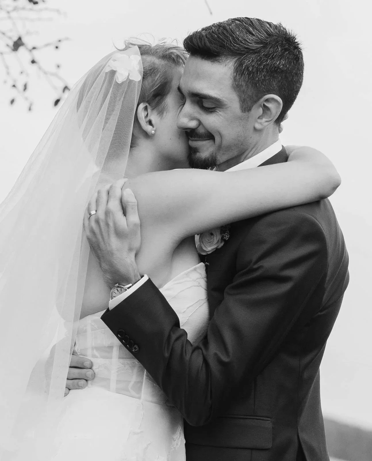 colour_fashion_bride_toronto_andreasphoto-1-5.jpg