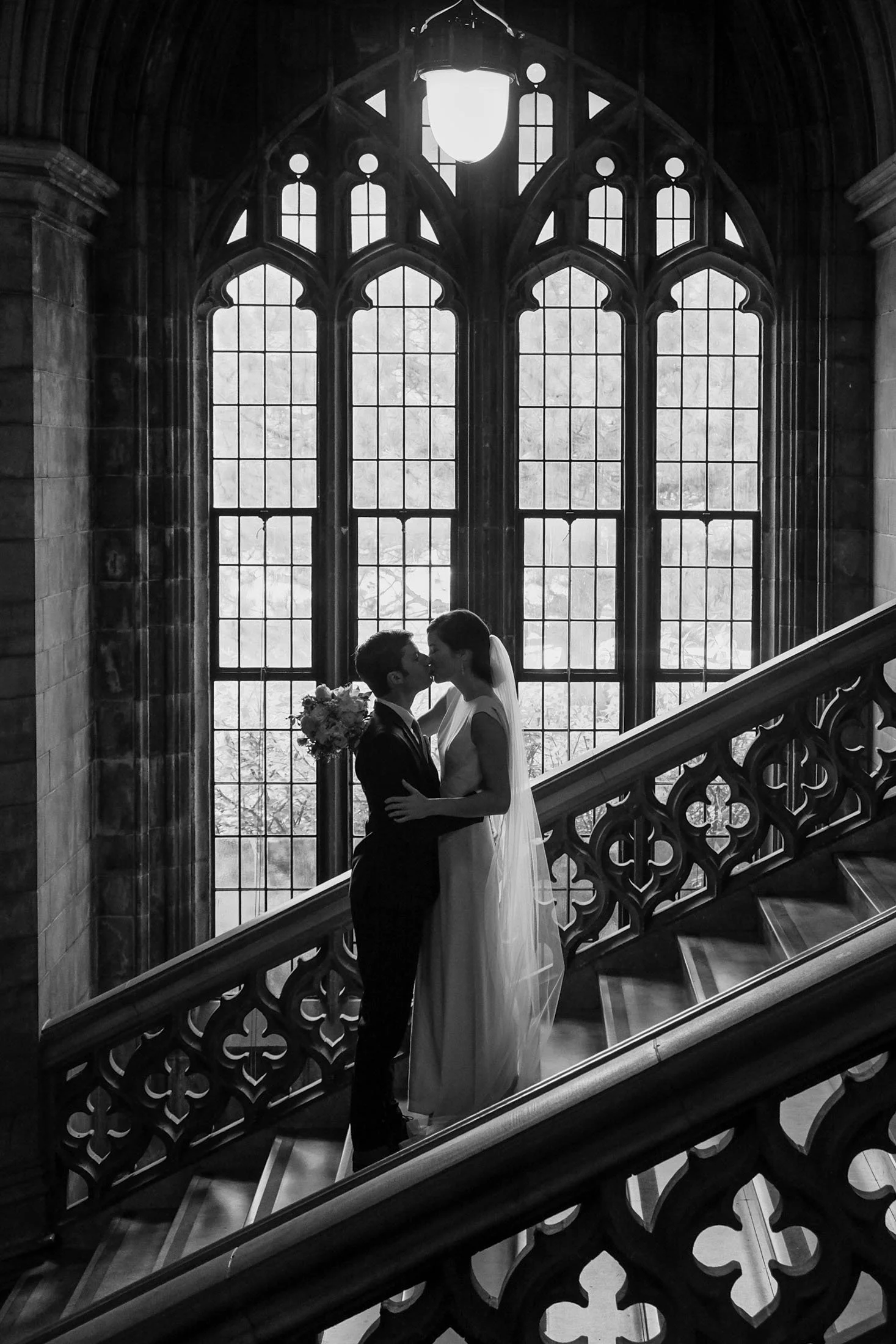knox_college_university_toronto_wedding_black_white_andreasphoto-19.jpg