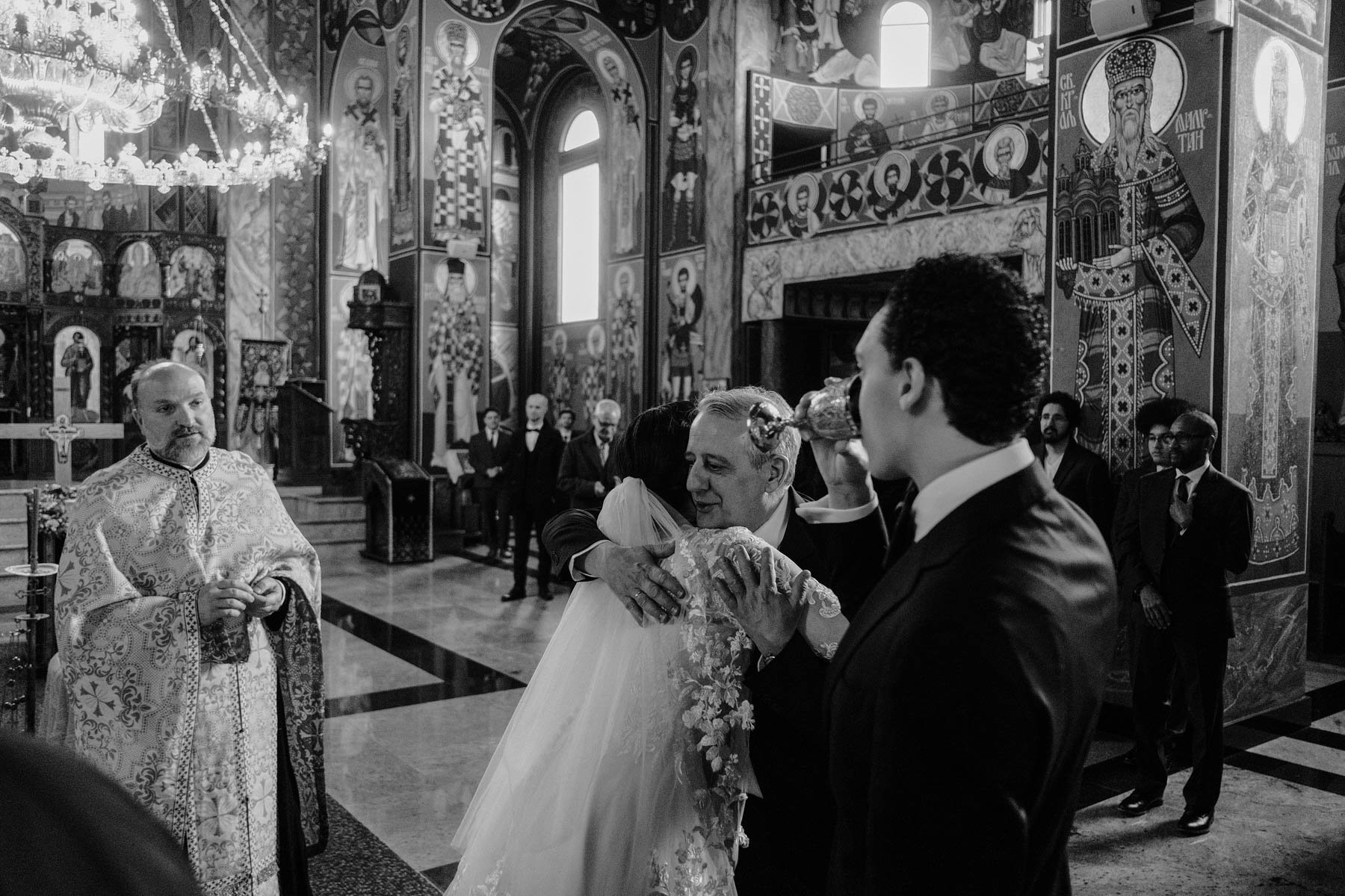 serbian_wedding_toronto_andreas_avdoulos_black_white-174.jpg