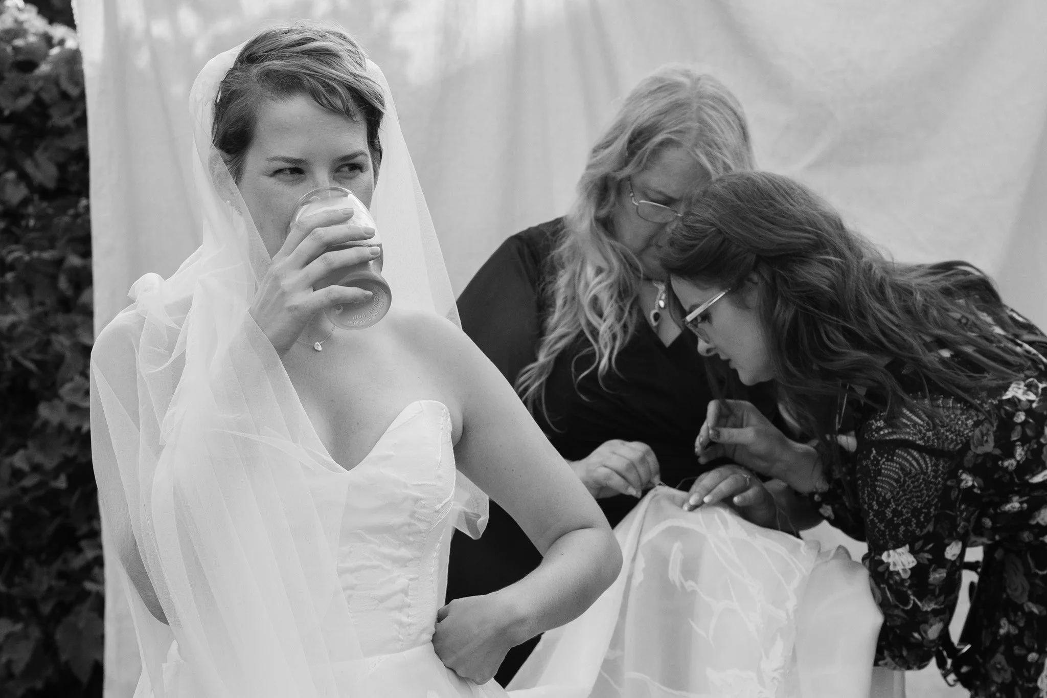 bride_portrait_black_and_white_film_andreasphoto-1-2.jpg
