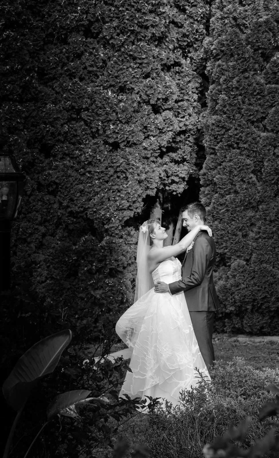 colour_fashion_bride_toronto_andreasphoto-1-6.jpg