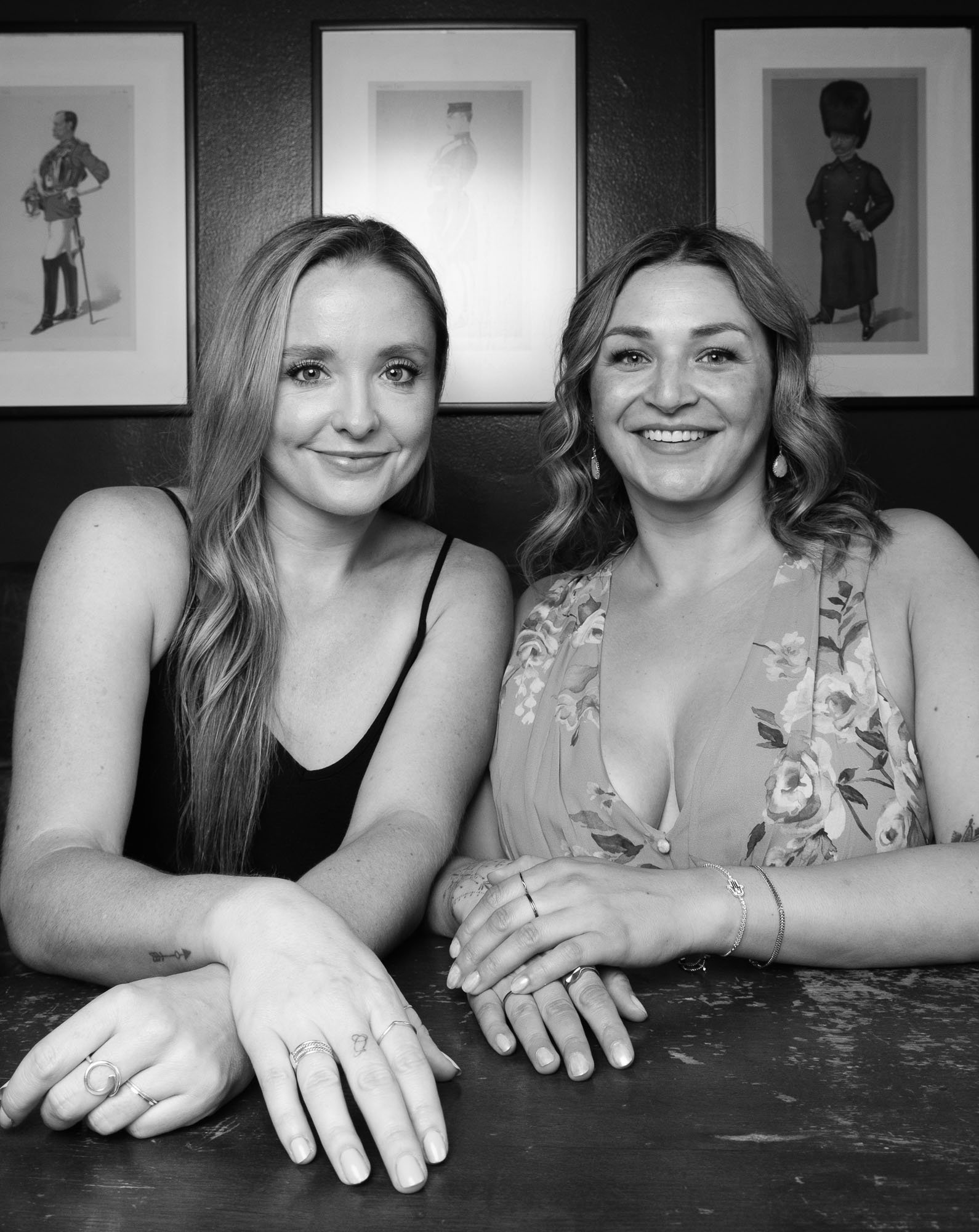 toronto_wedding_portrait_black_and_white_the_oxley_yorkville_andreasphoto.jpg