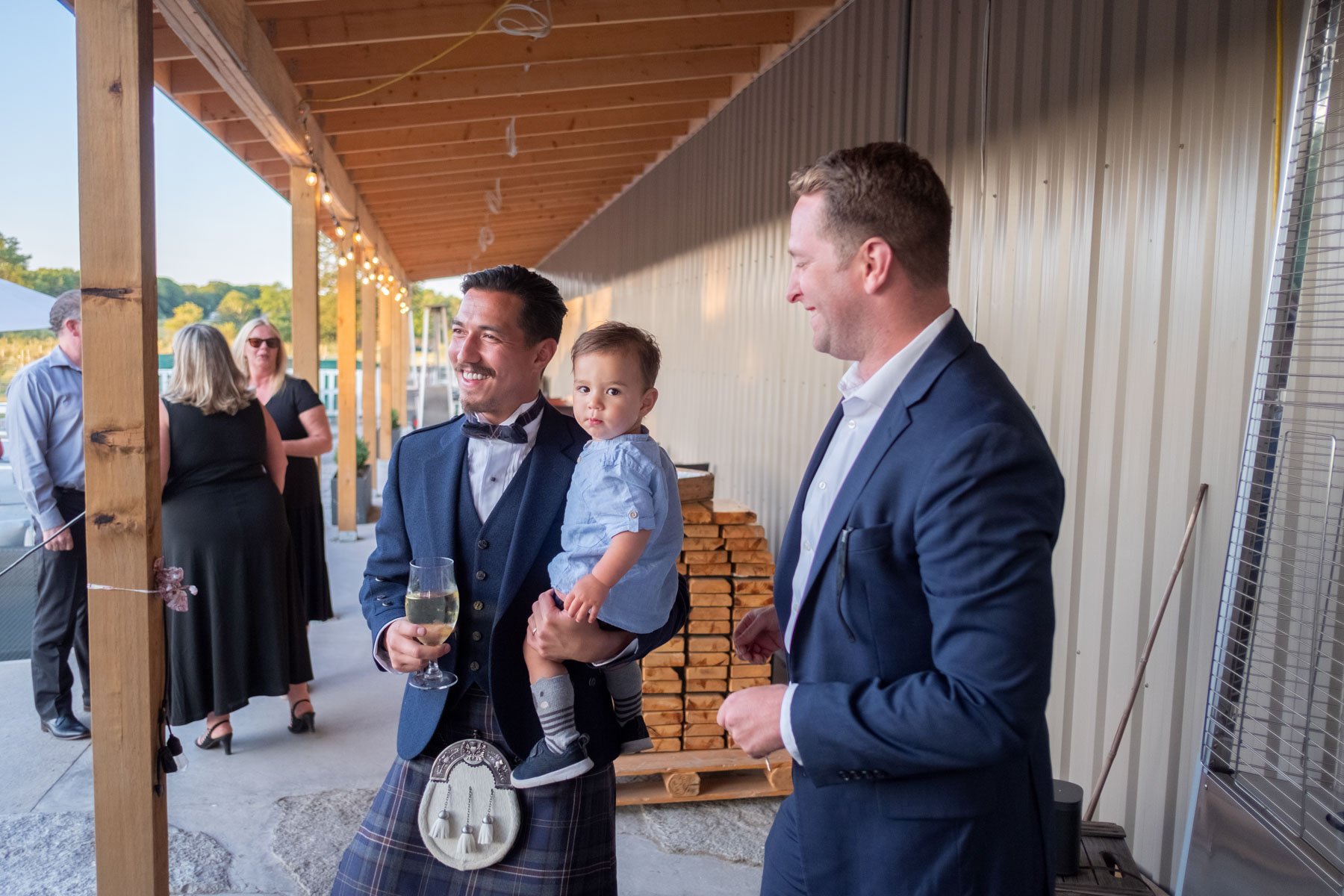 uxbridge_winery_slabtown_cidery_wedding_photos-222.jpg