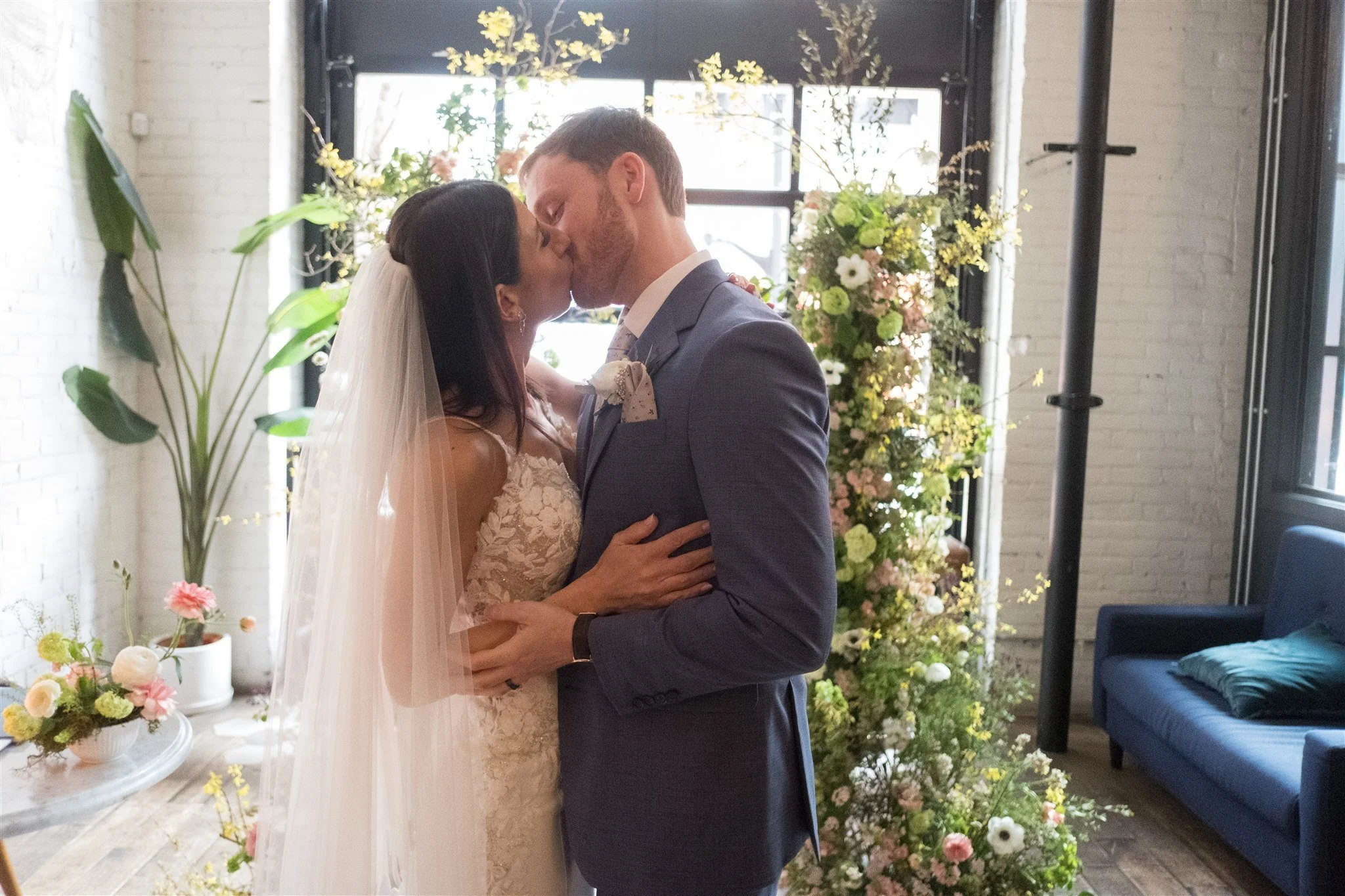documentary_hamilton_diplomat_restaurant_andreasphotoNADEEN_JAMES_WEDDING-0150.jpg
