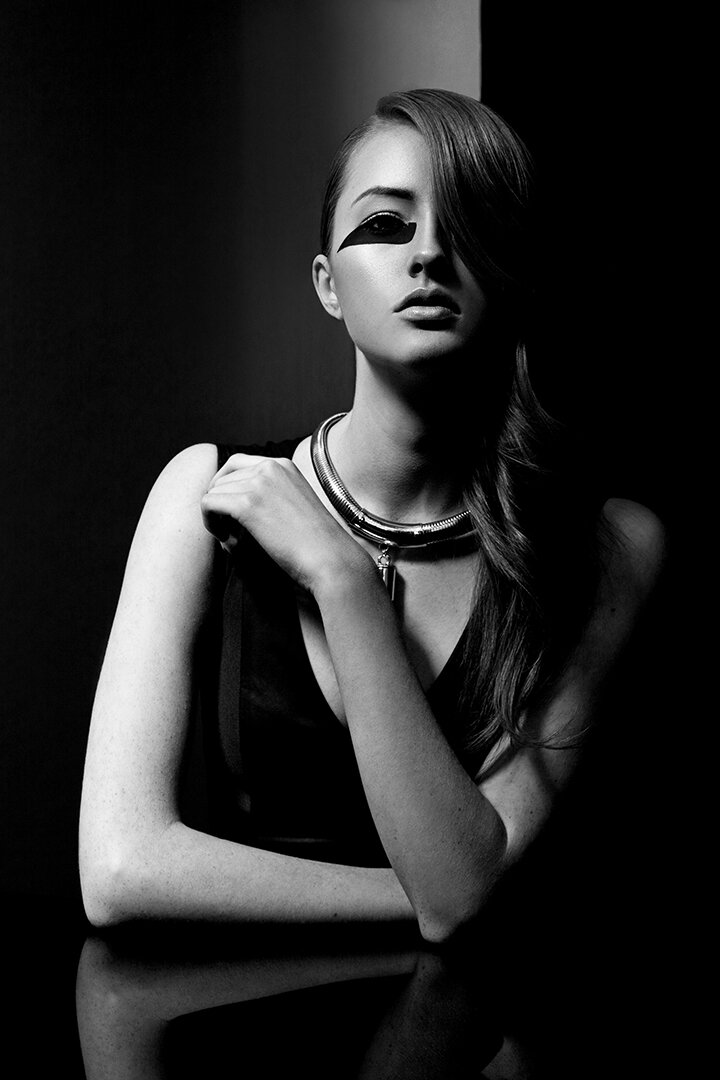 Annika 5 BW_1080.jpg