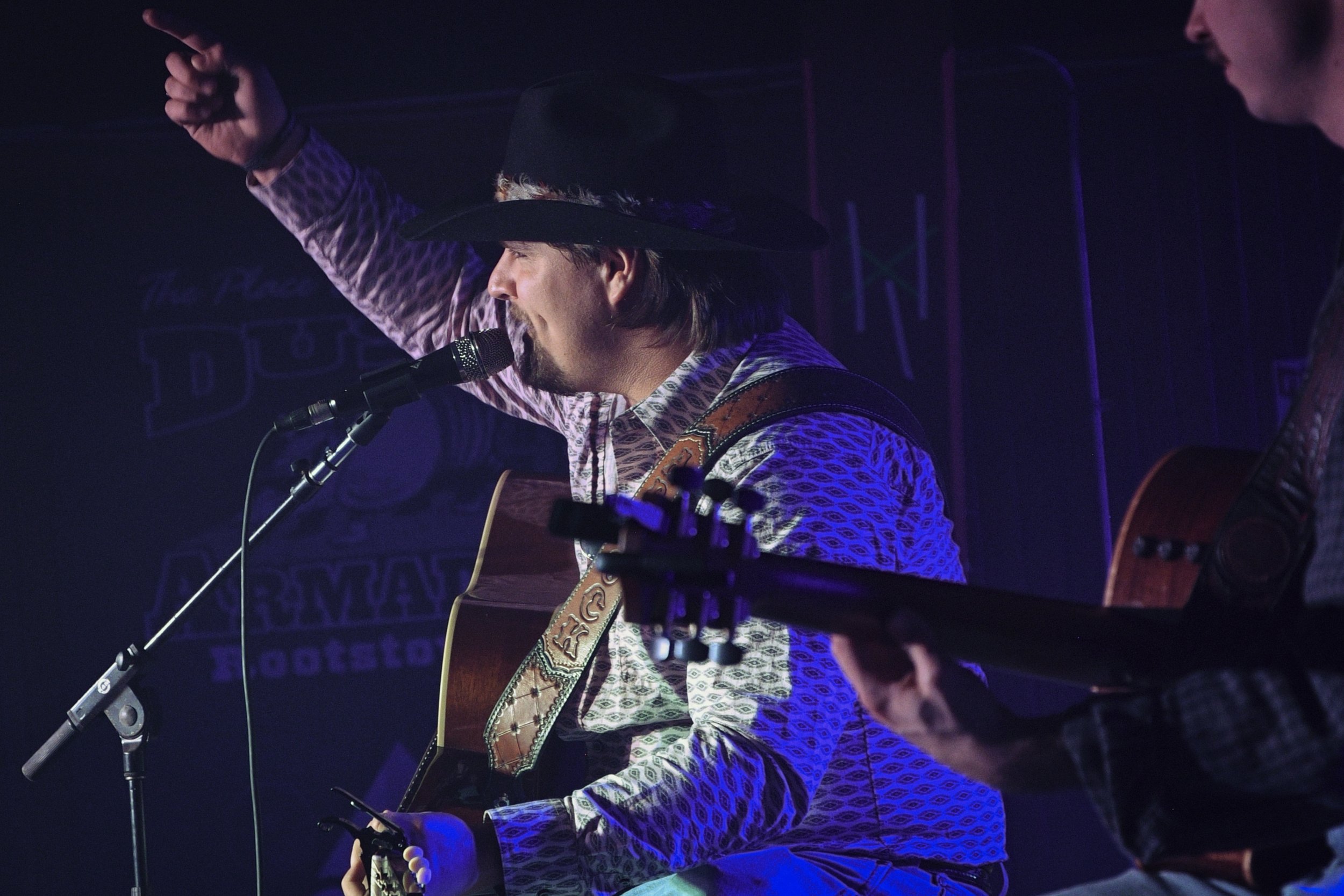 Gavin Adcock (15).jpg