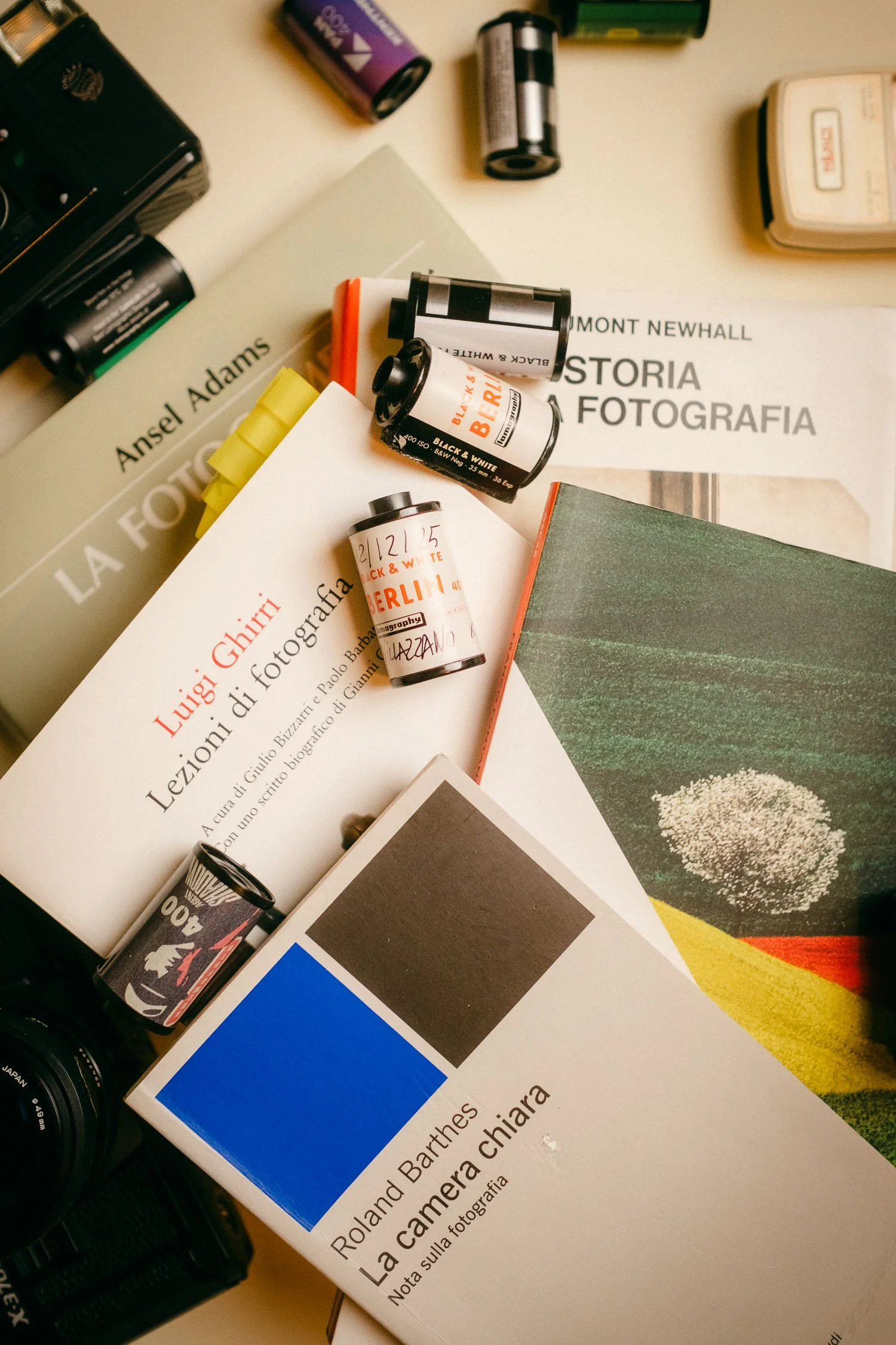 Cinque libri per chi si avvicina alla fotografia analogica