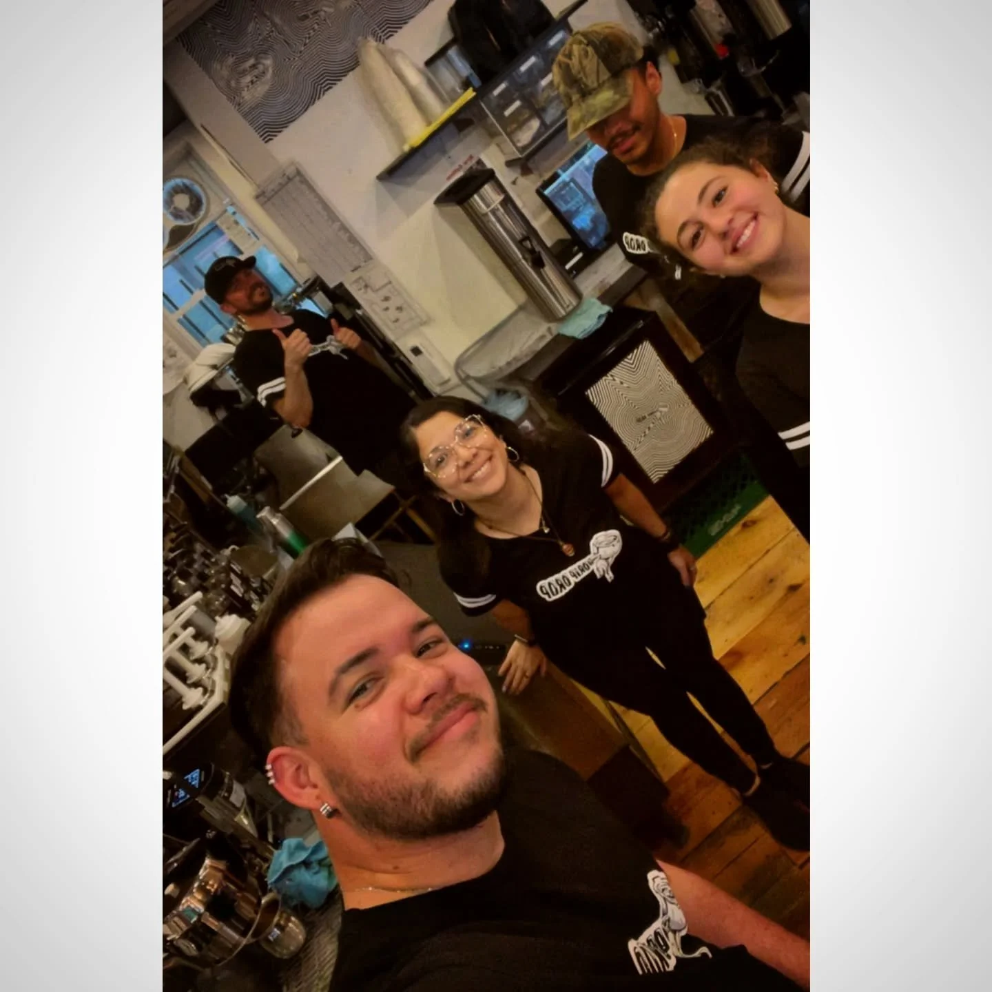 The drops of SOHO Thompson Street NYC ☕️ ❤️ 
.
.
.
.
.
.
.
.
.
.
.
#newyork #soho #caf&eacute;
#espresso #matchaaddict #coffeeblogger