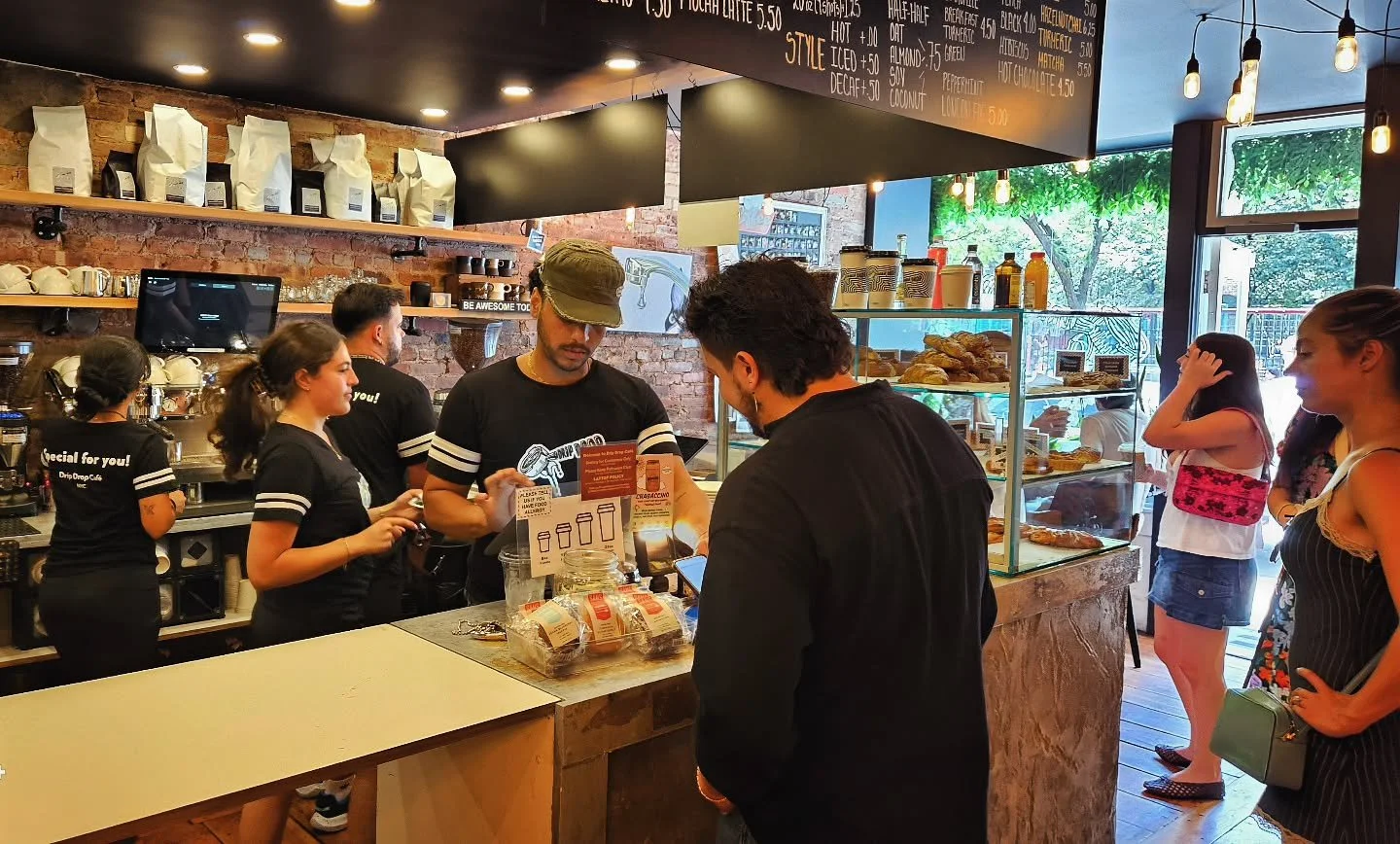 A team 🌟 
.
.
.
.
.
.
.
.
#matchaaddict #sohocoffeeshops #specialtycoffee #coffeeblogger #sohocoffeeshops #soho #newyorkers #manhattan