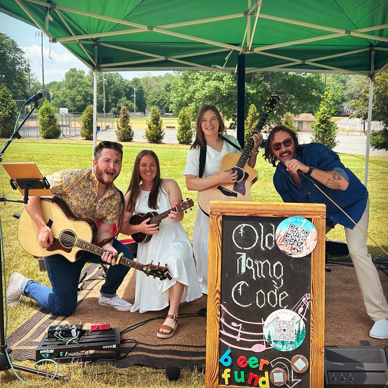 Rockstar wife, rockstar life 👰&zwj;♀️🤘