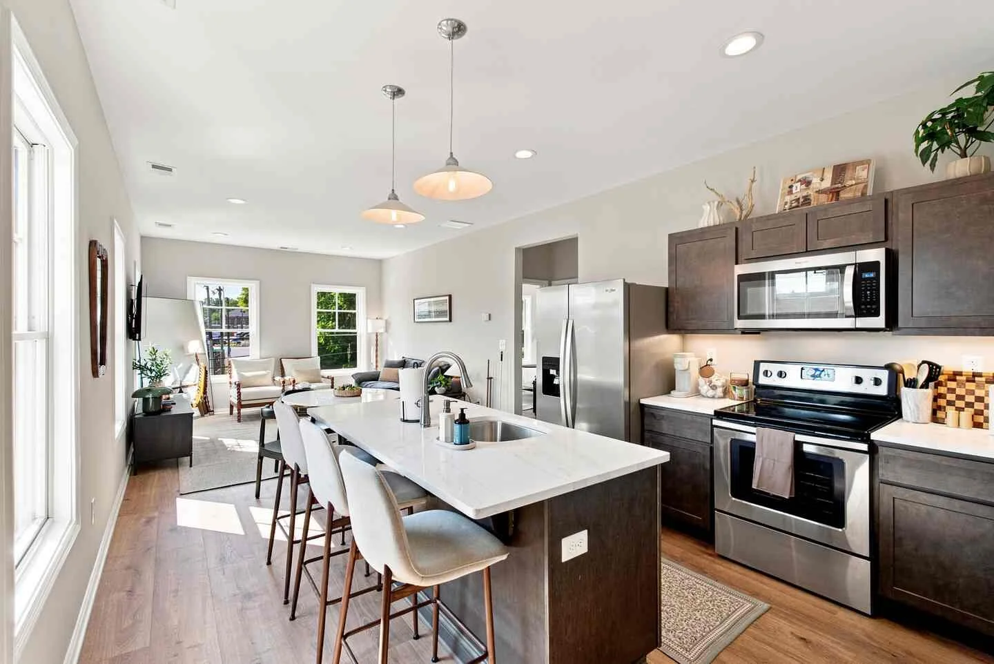 S. Ashland Suite 3BR - Lexington, KY