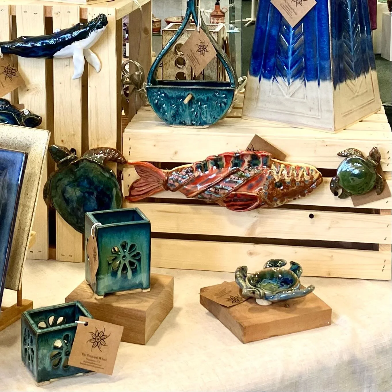 🌄🌸Artist reception this Saturday June 13th 11 am to 1 pm at Crozet Artisan Depot! Come say Hi 👋 and browse their incredible selection of art and gifts from regional artists&hellip;🌸🌻
.
.
#crozetartisandepot 
#thepetalandwheel 
#crozetva 
#virgin