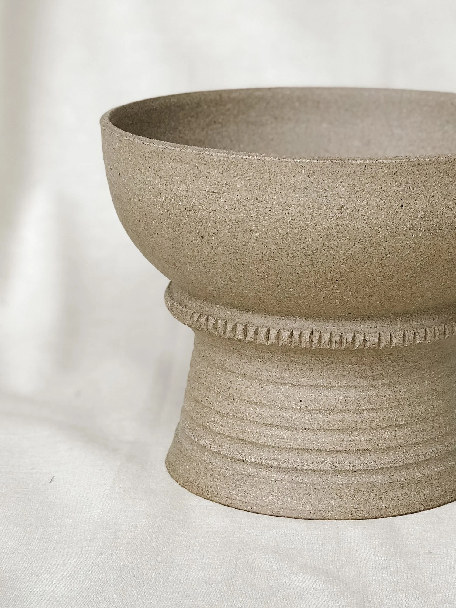 Jordyn_Brummett_Pedastol_Bowl_1.jpg