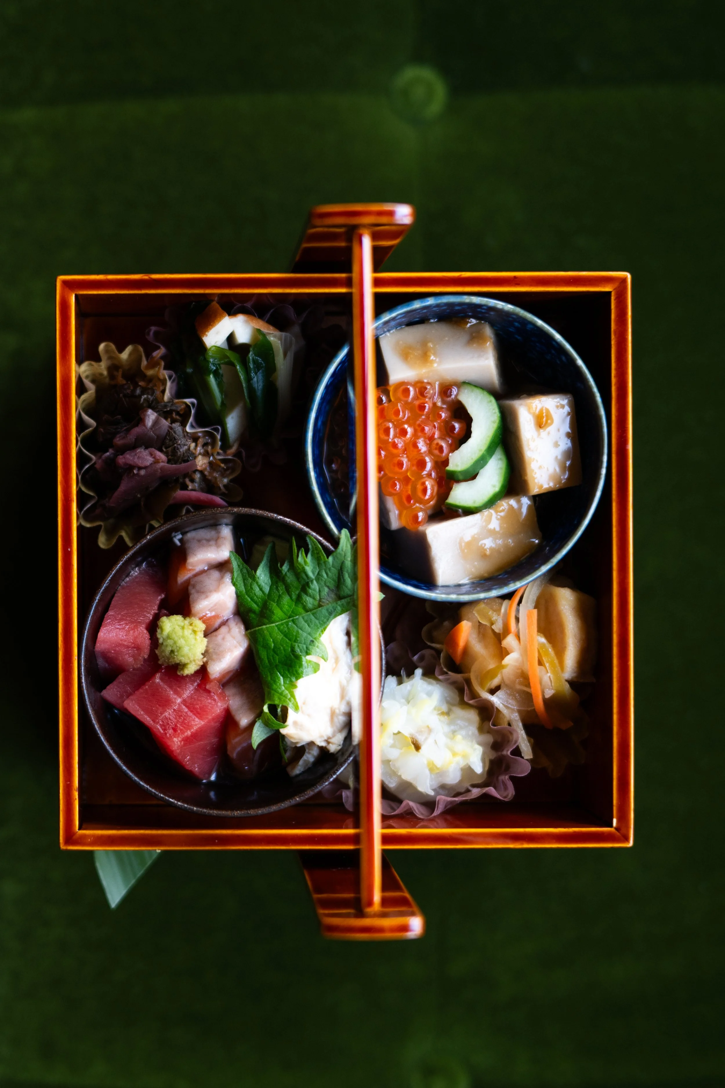 photographie culinaire d'un bento japonais