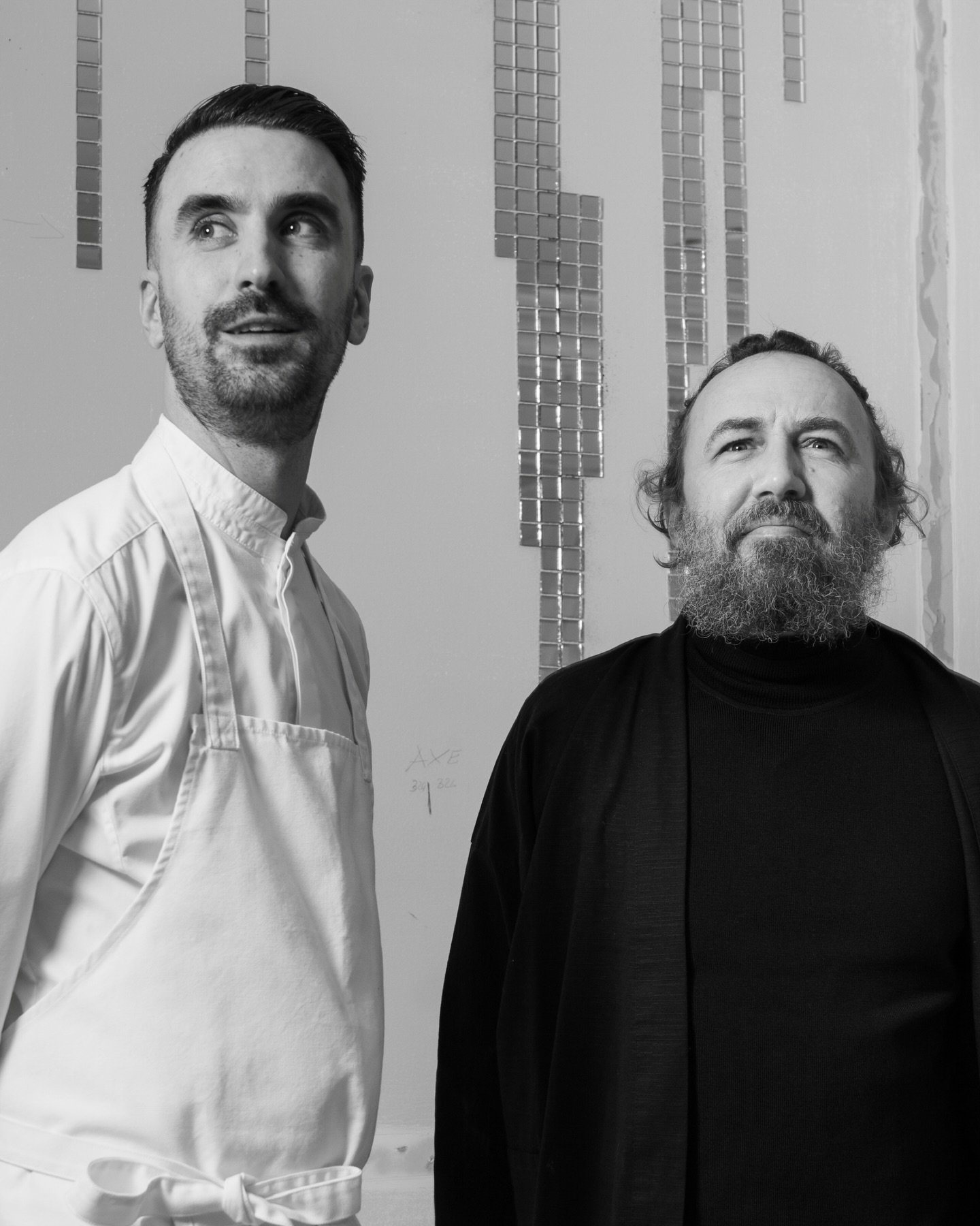 EN PERSPECTIVE 🖼️🪩
@mathiaskiss x @amaurybouhours 
Quand l&rsquo;art, l&rsquo;espace et la gastronomie se r&eacute;pondent.

Imagin&eacute;e comme une exp&eacute;rience immersive, cette s&eacute;rie de d&icirc;ners nomm&eacute;e &laquo;&nbsp;En Per
