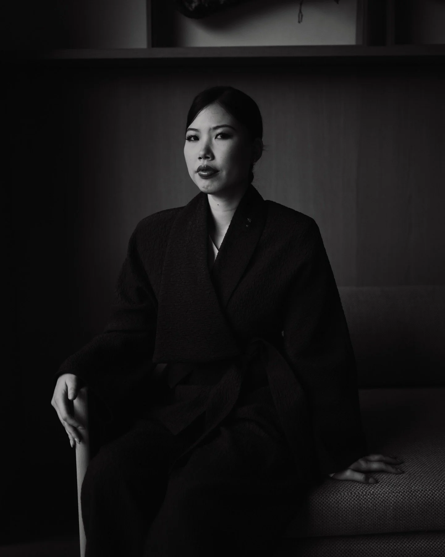 CAPELLA, Kyoto ⛩️🌠
@capellakyoto 
.
🇬🇧 In Kyoto, behind quiet thresholds, everything begins with light.
At Capella Kyoto, it doesn&rsquo;t shout &mdash; it whispers.

Natural light slips through shoji screens, tracing faces, revealing gestures, ho