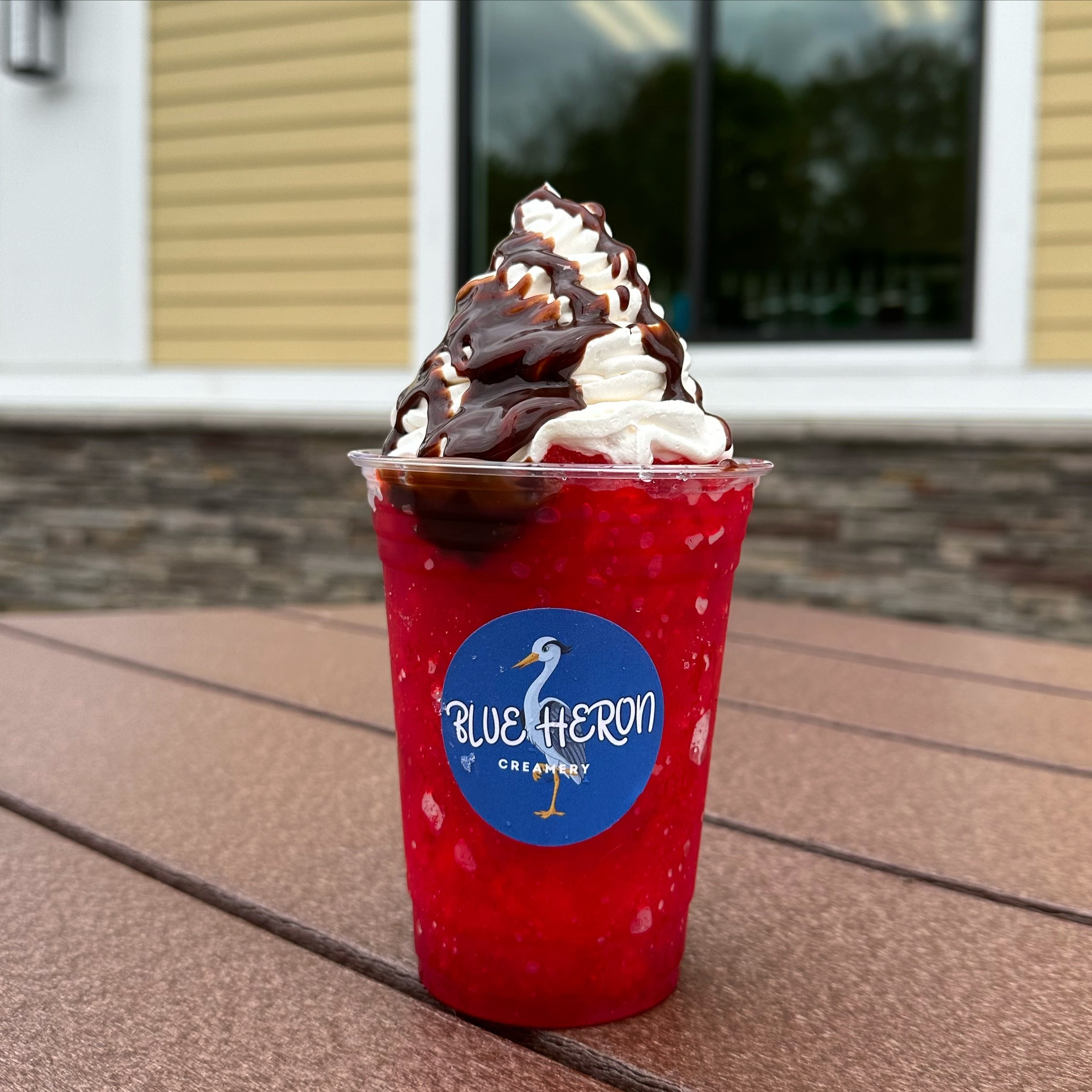 Happy Mother&rsquo;s Day to all the kick-butt mom&rsquo;s out there!

Hey Dad&rsquo;s, Mom&rsquo;s love our Chocolate Covered Strawberry Snoballs 😉 

Open until 8pm tonight!