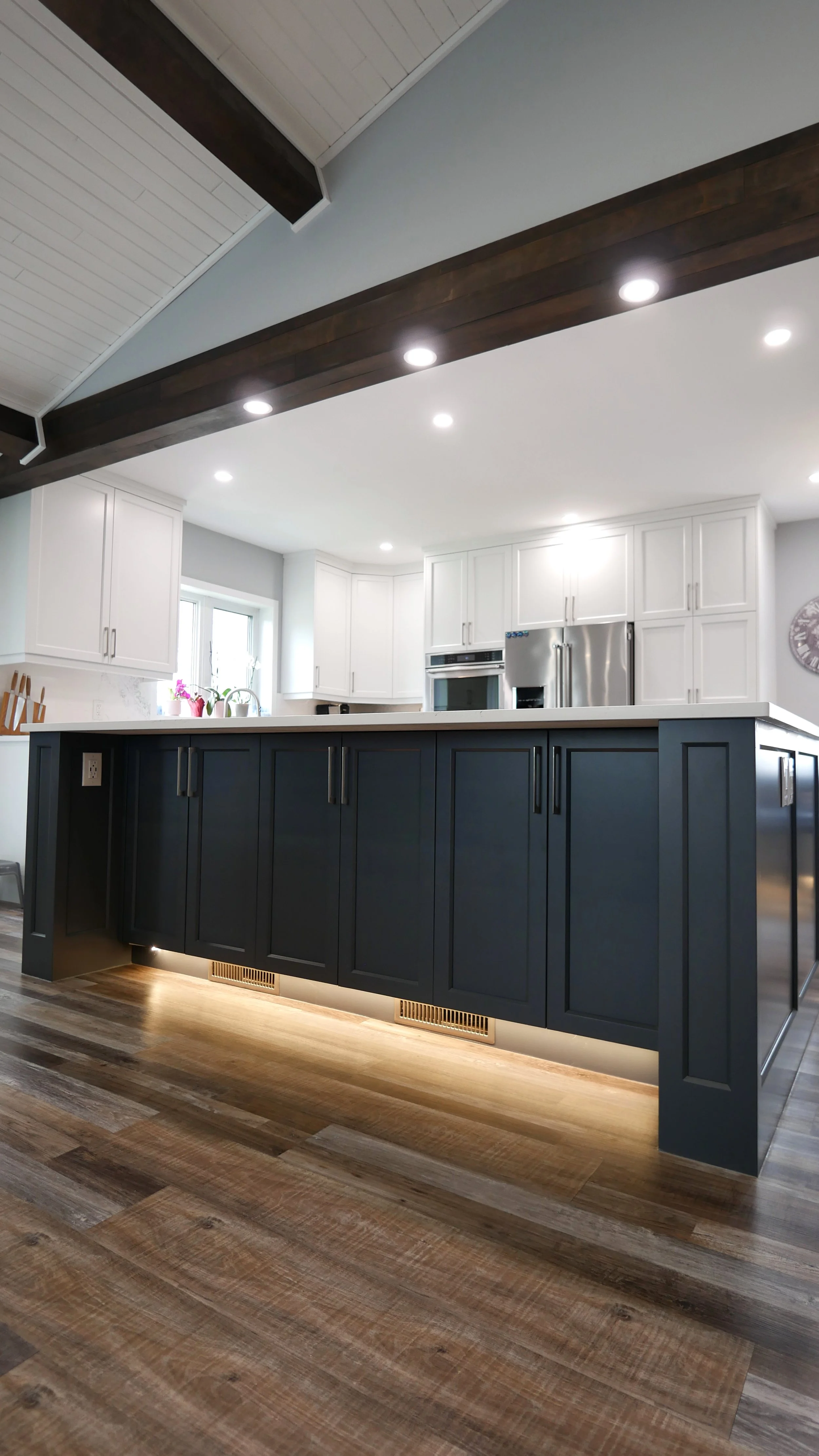 Under-cabinet lighting is installed throughout