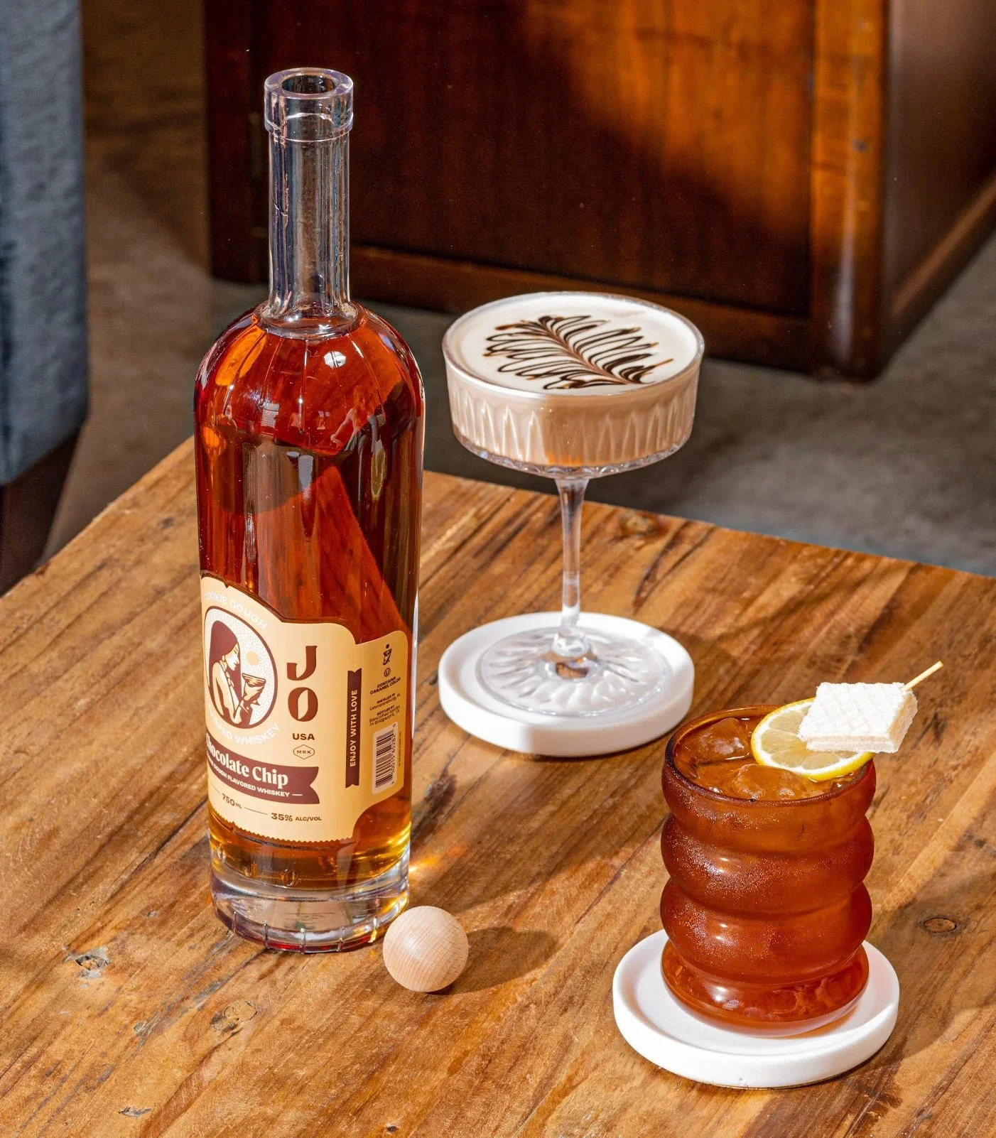 Jojo Whiskey Custom Bottle & Closure