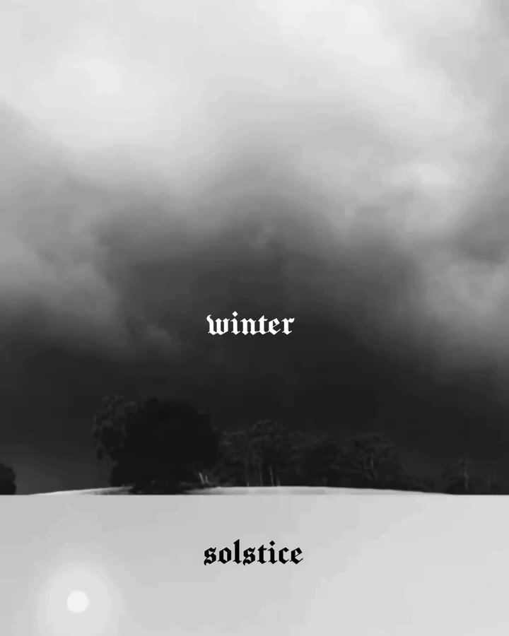 &bull;&bull;&bull; we live so we know how to die &bull; we die so we may live again &bull;&bull;&bull; 

Winter Solstice : all the blessings my dears as we sail past the longest night &bull; shortest day&hellip; shadowy evenings &amp; clear morning s