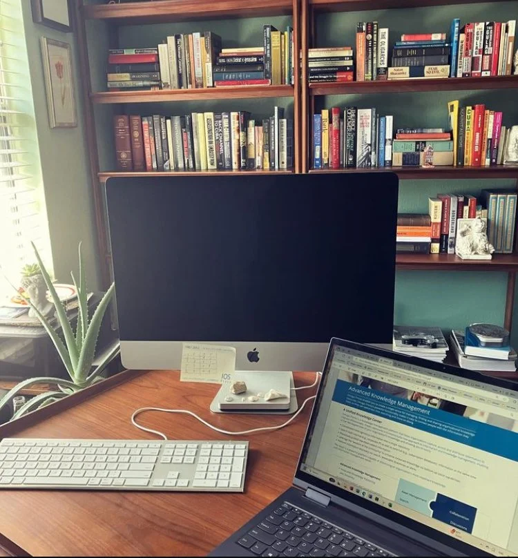 office1.jpg