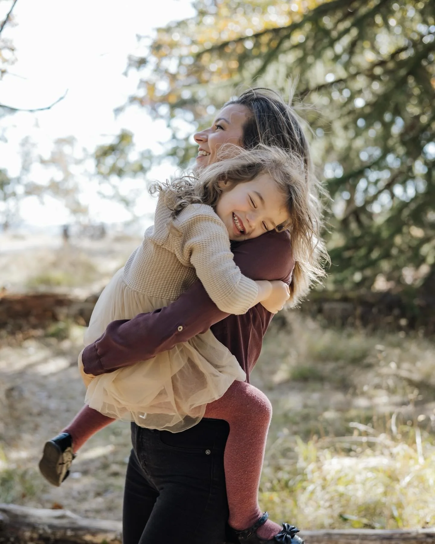 Just a little reminder, the best photos happen between the poses. One of the reasons I love being a family photographer so much is getting to photograph those small moments of purity that children have. Let them run wild, let them be a bit cheeky, le