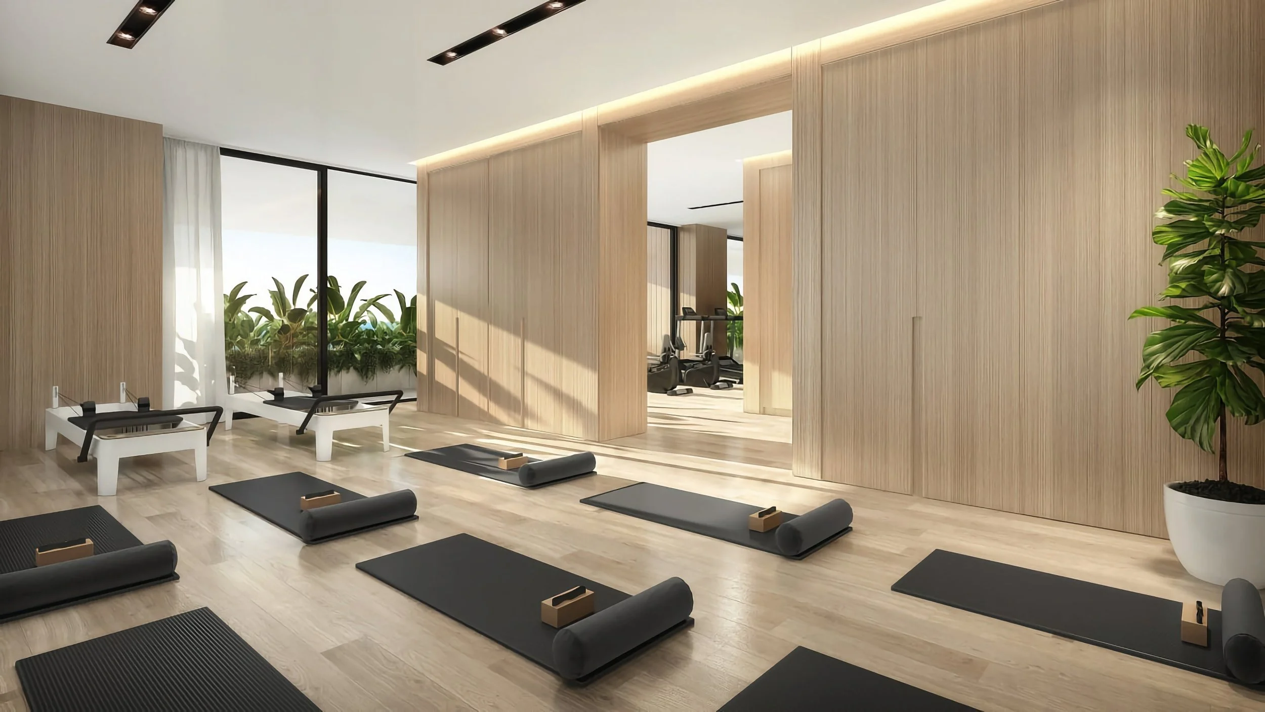 Club Sterling yoga room_carousel.jpg