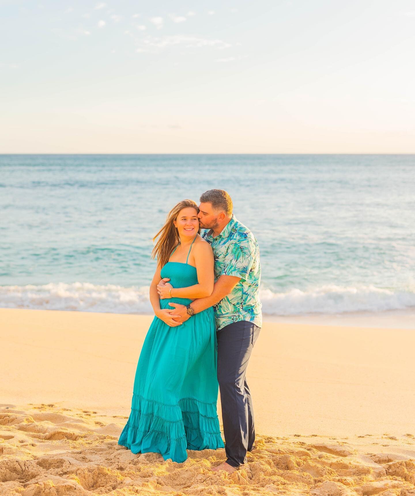 Gosh we can&rsquo;t get over these two and these colors! The teal and navy are ALWAYS a win. 😍

If you are thinking about booking photos, but are worried about what to wear, don&rsquo;t fret! If you book with us, we send you our outfit guide a month