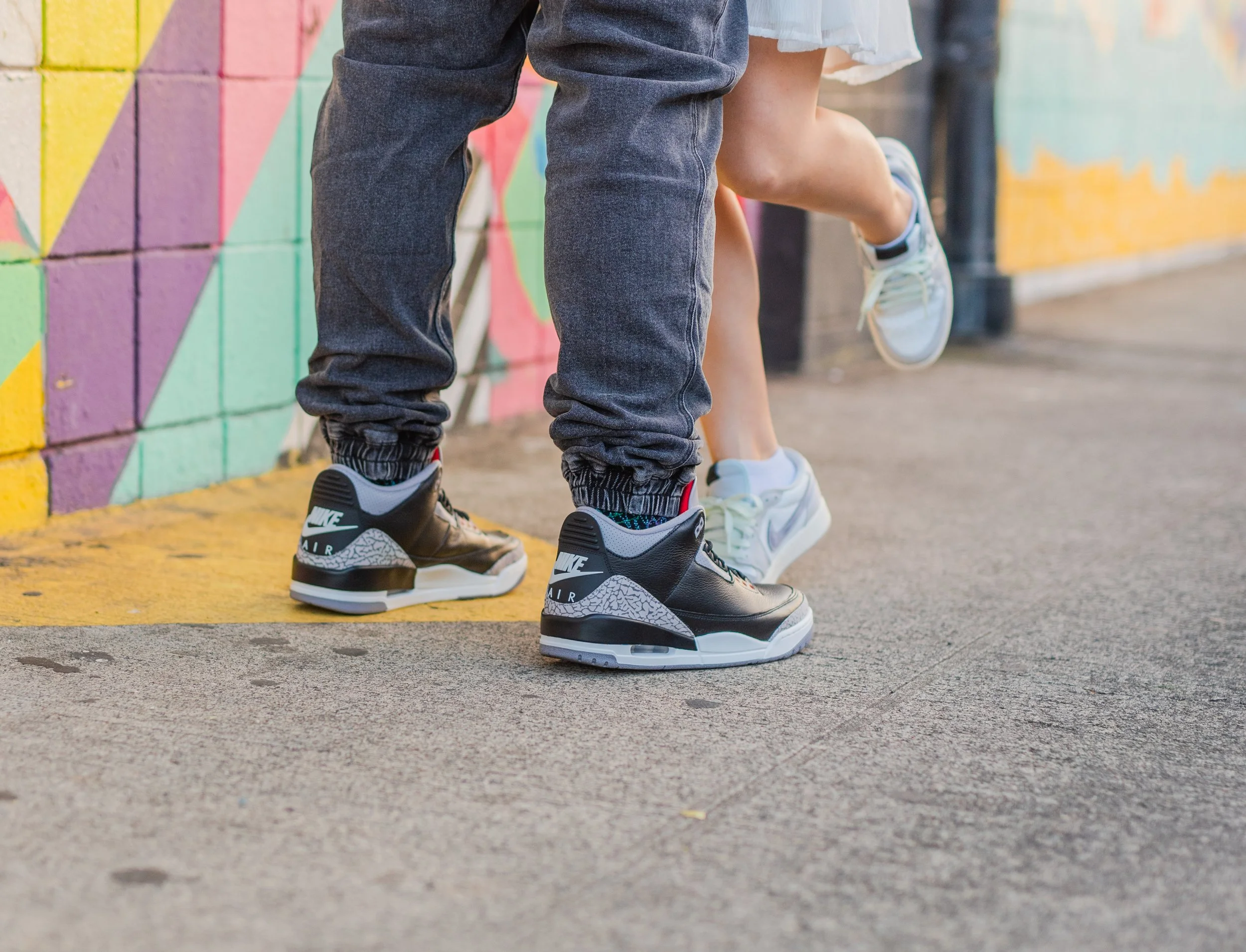 Engagement photographer in waikiki