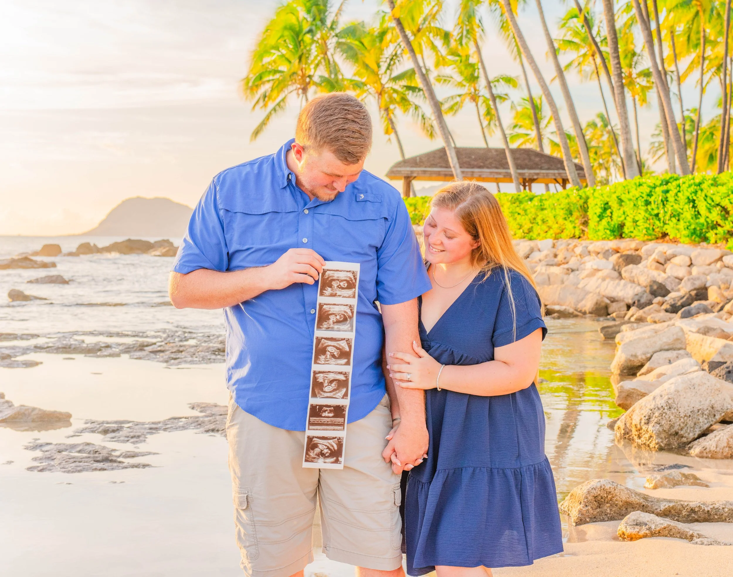 Baby announcement Photos Aulani Disney Resort, Oahu, Hawaii