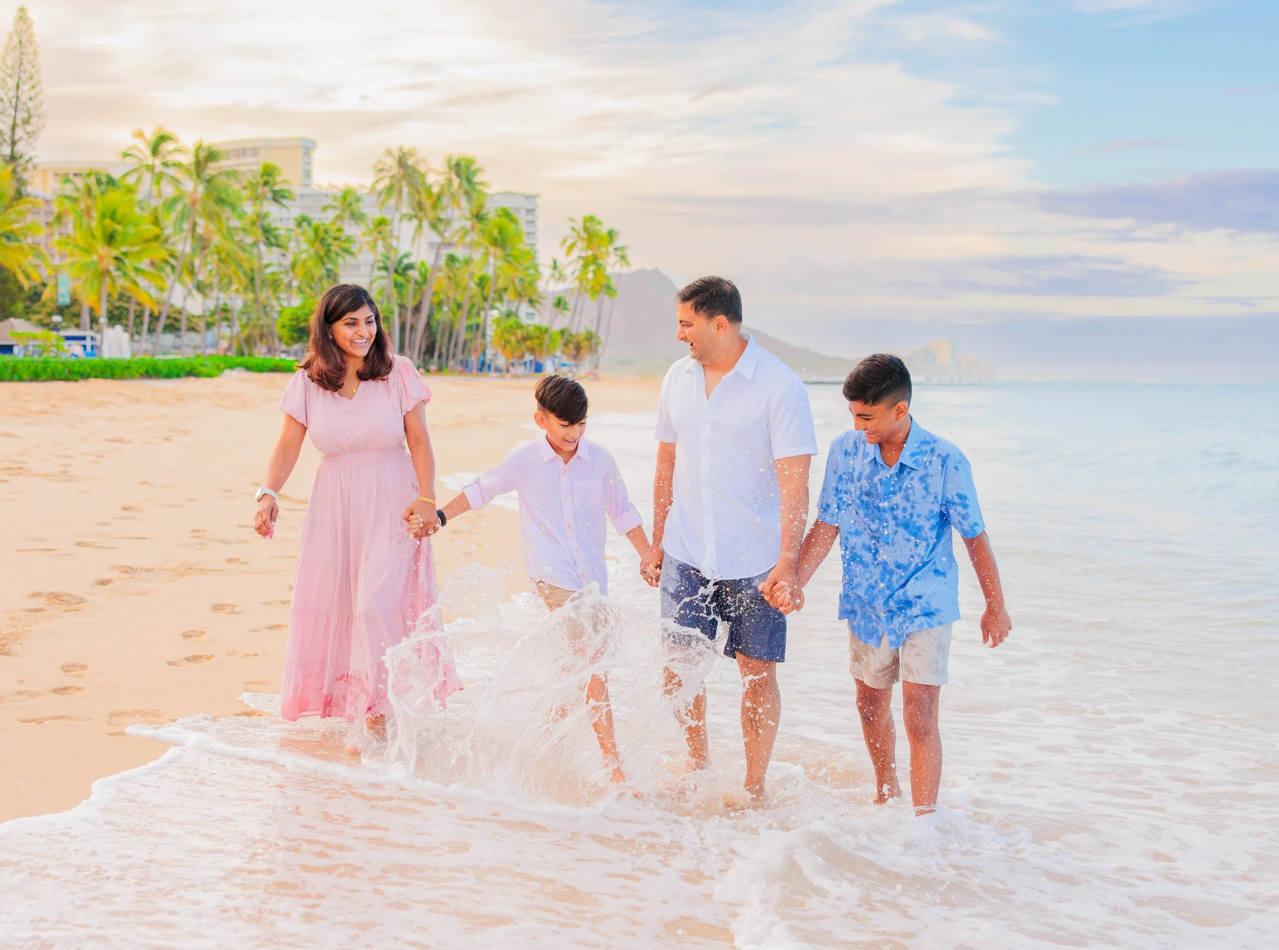 What to wear for your family photos on Oahu, Hawaii