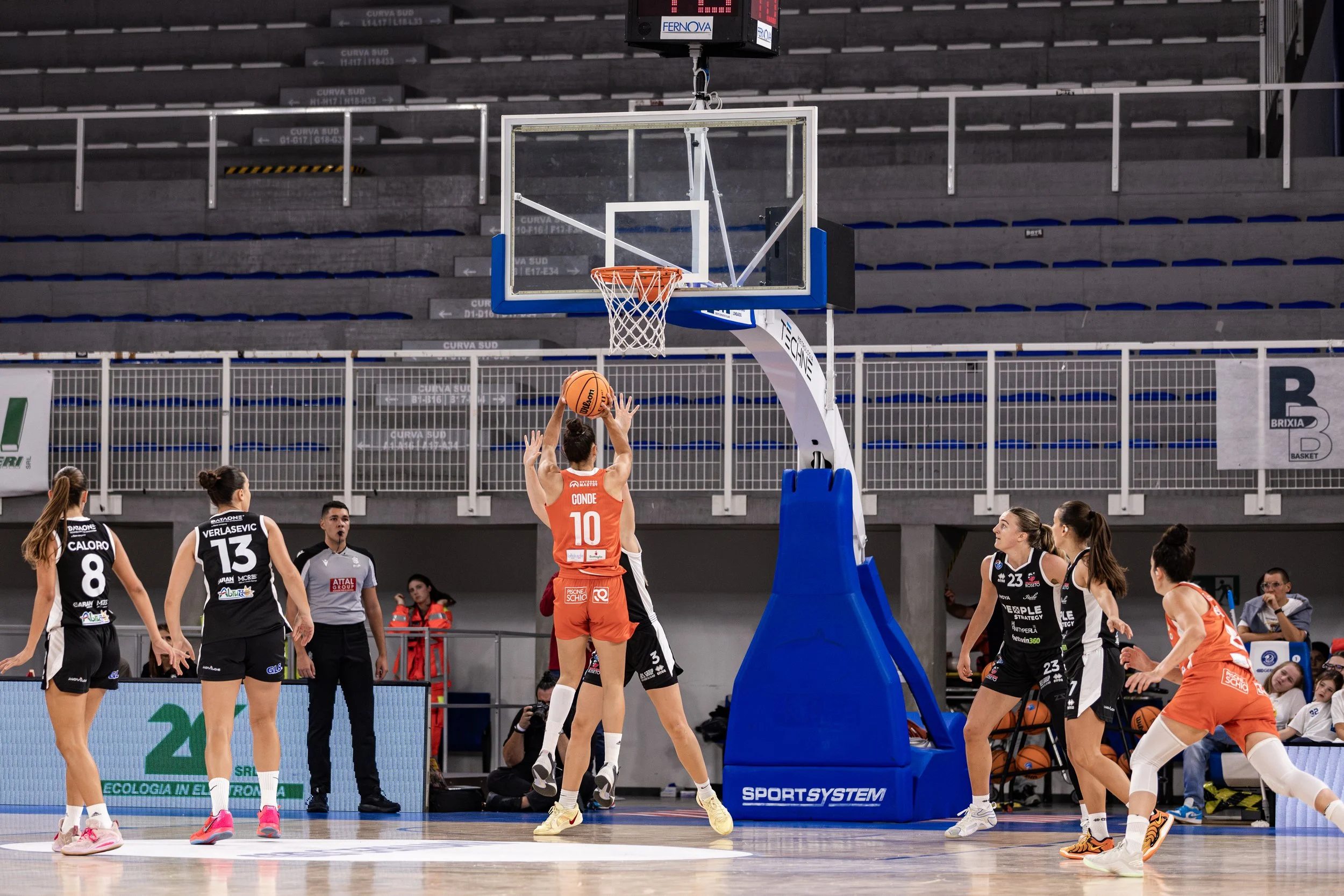 Basket feminile_Schio-People Strategy_5.jpg