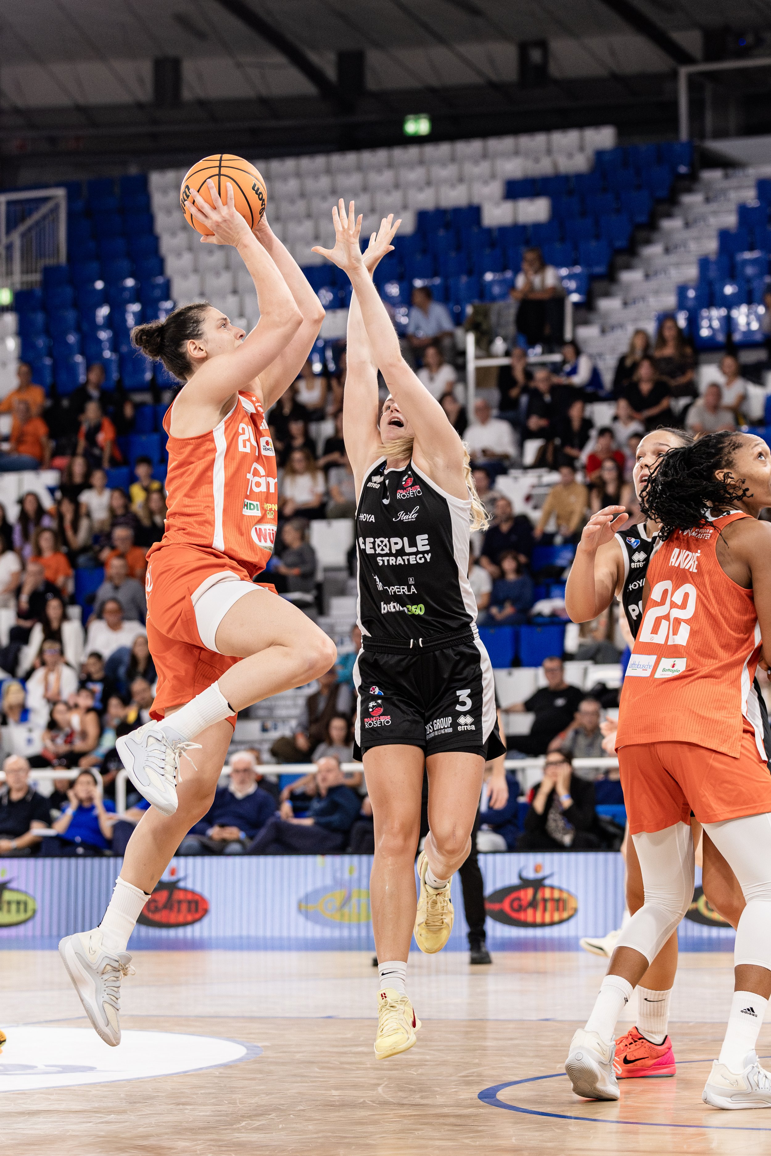 Basket feminile_Schio-People Strategy_50.jpg