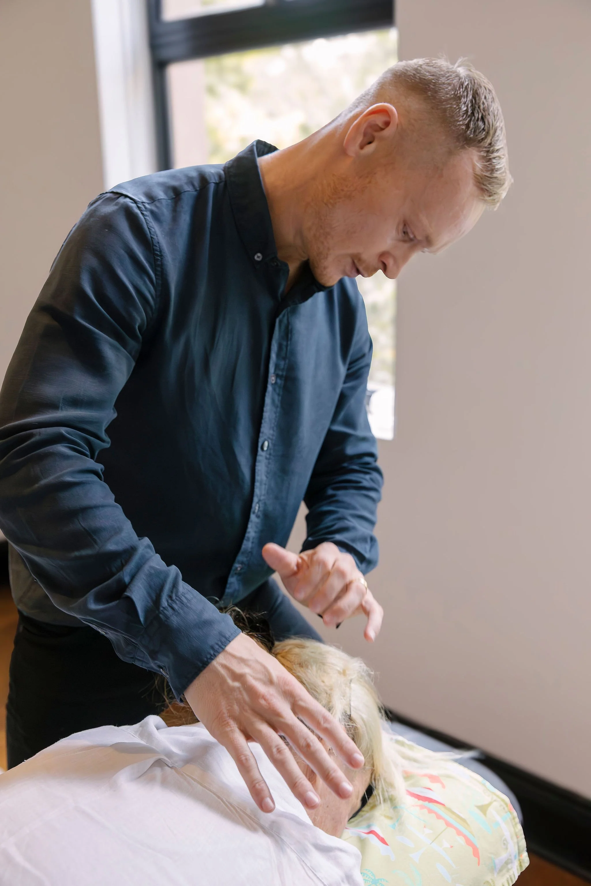 Network Spinal in Sydney: A Gentle Chiropractic Approach to Nervous System Healing