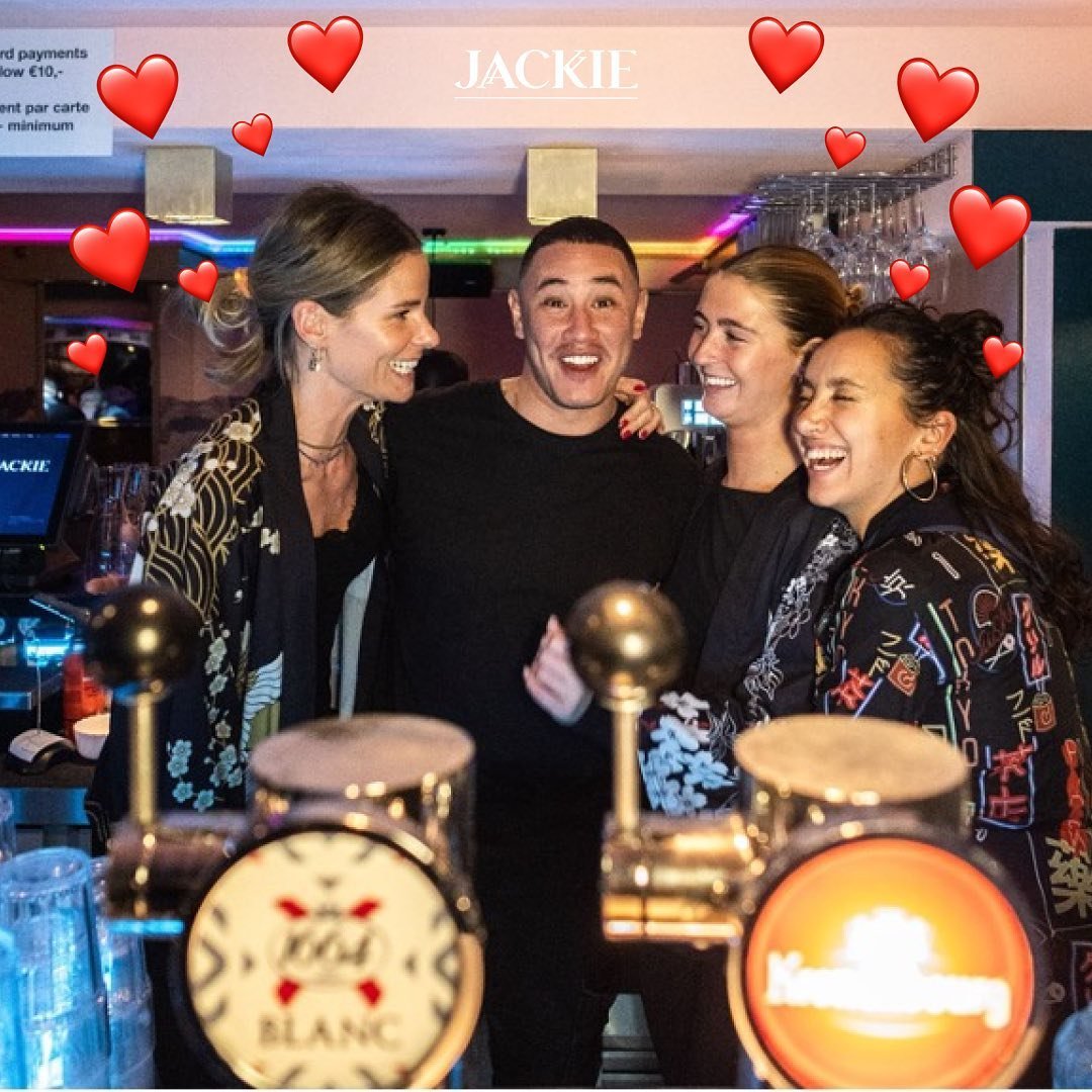 Let&rsquo;s celebrate the incredible people who make work feel like family! 🎉 Cheers to the best colleagues at JACKIE in Val Thorens. Last week was Employee Appreciation Day, and we&rsquo;re still feeling the love! 🌟 Let&rsquo;s keep the celebratio