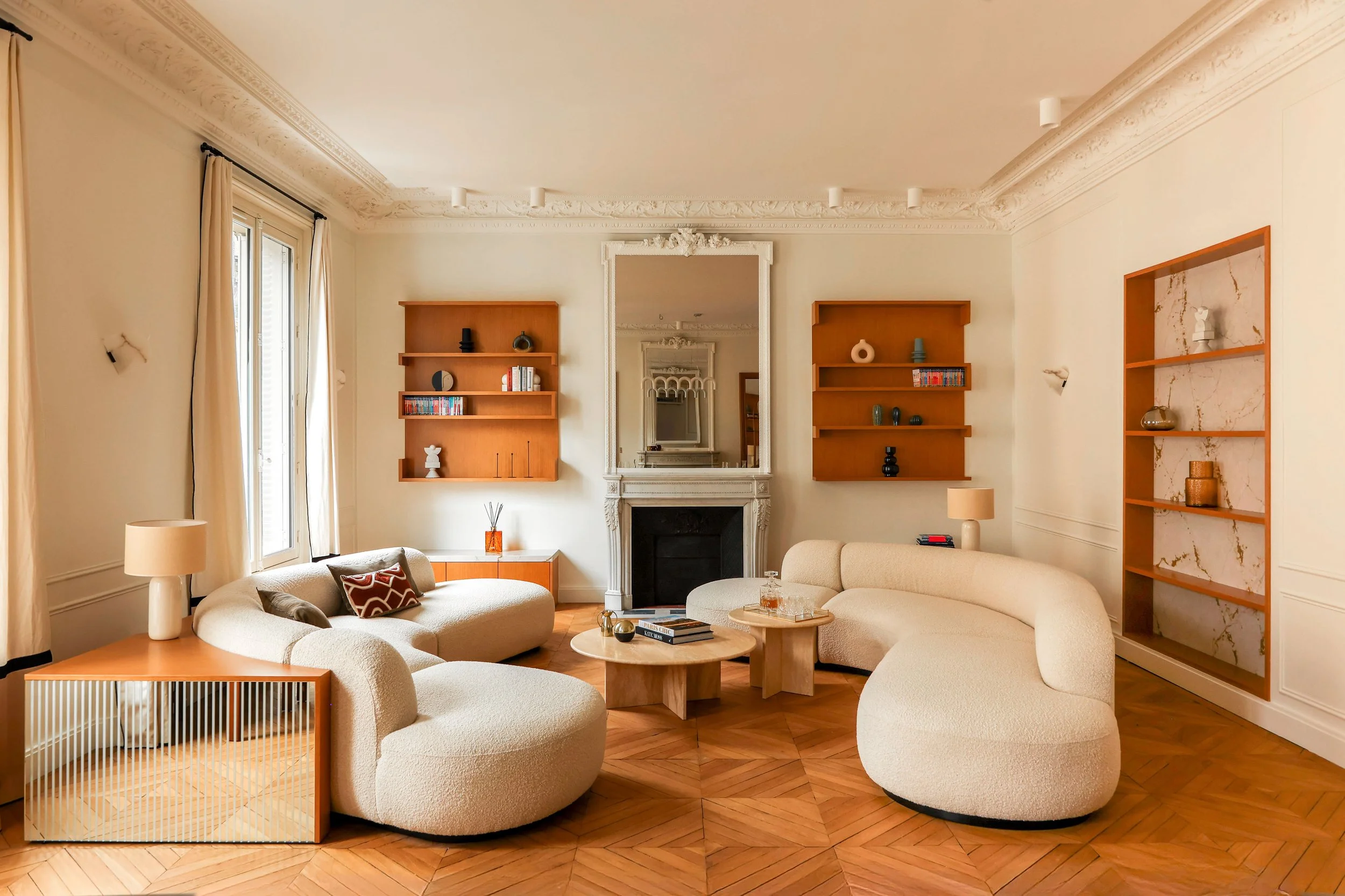 Pyramide - couverture.jpg