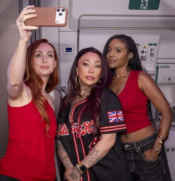 VA_Sugababes_Livestream_12-561x580.jpg