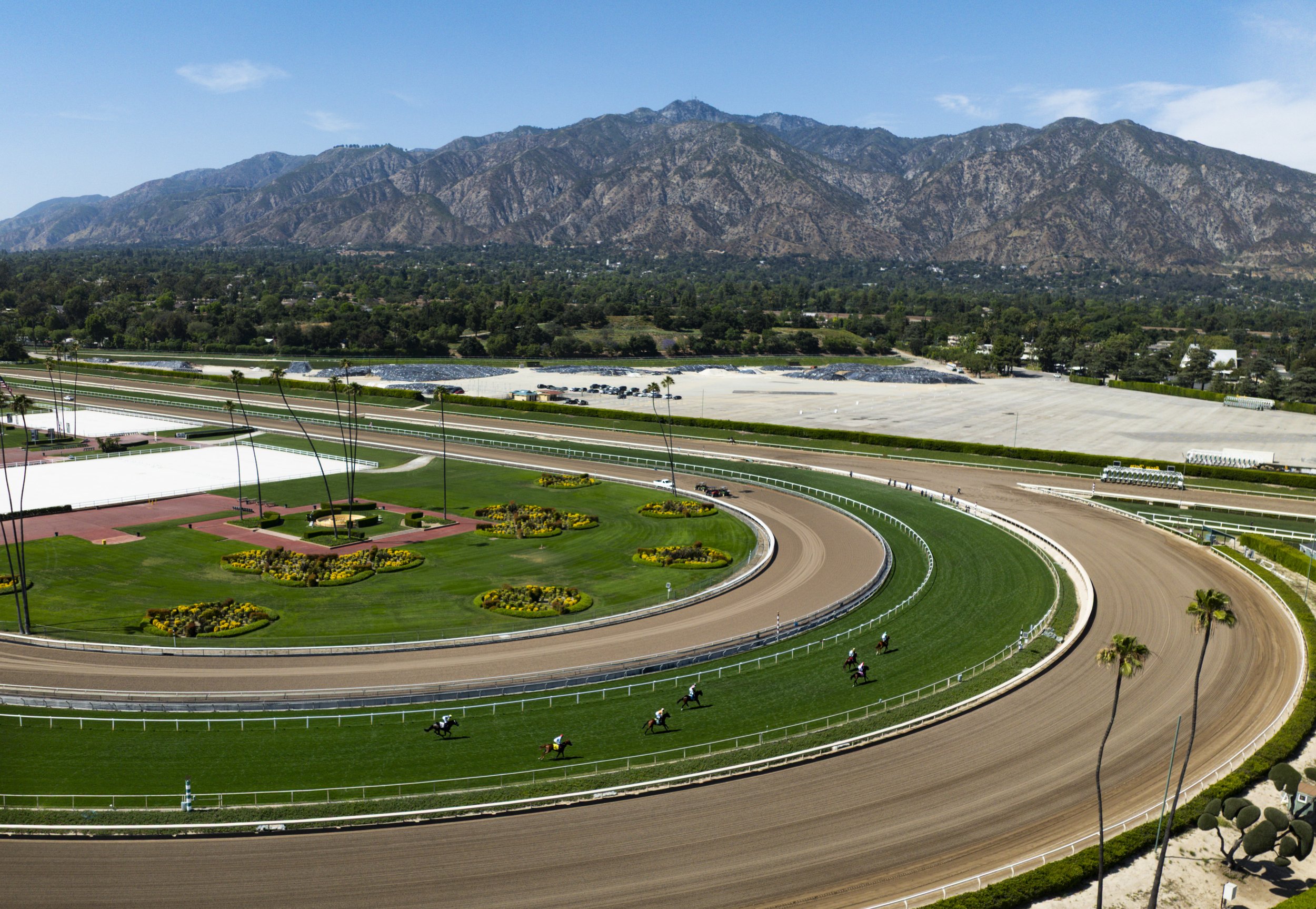 1551390-oly-la-venues-2028-olympics-santa-anita-KLB-27.JPG