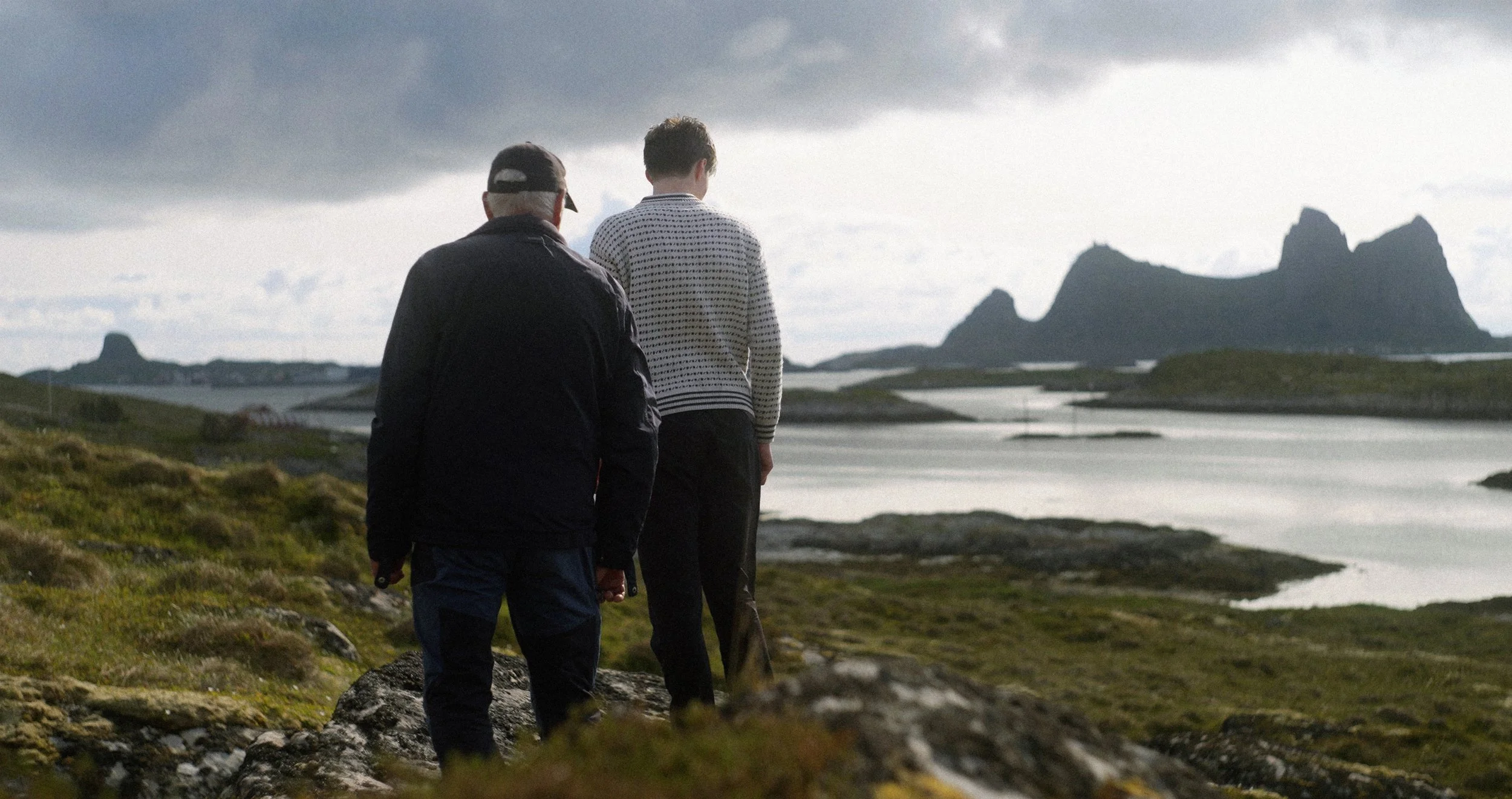 THE SEA IS THE WALLS OF MY HOME