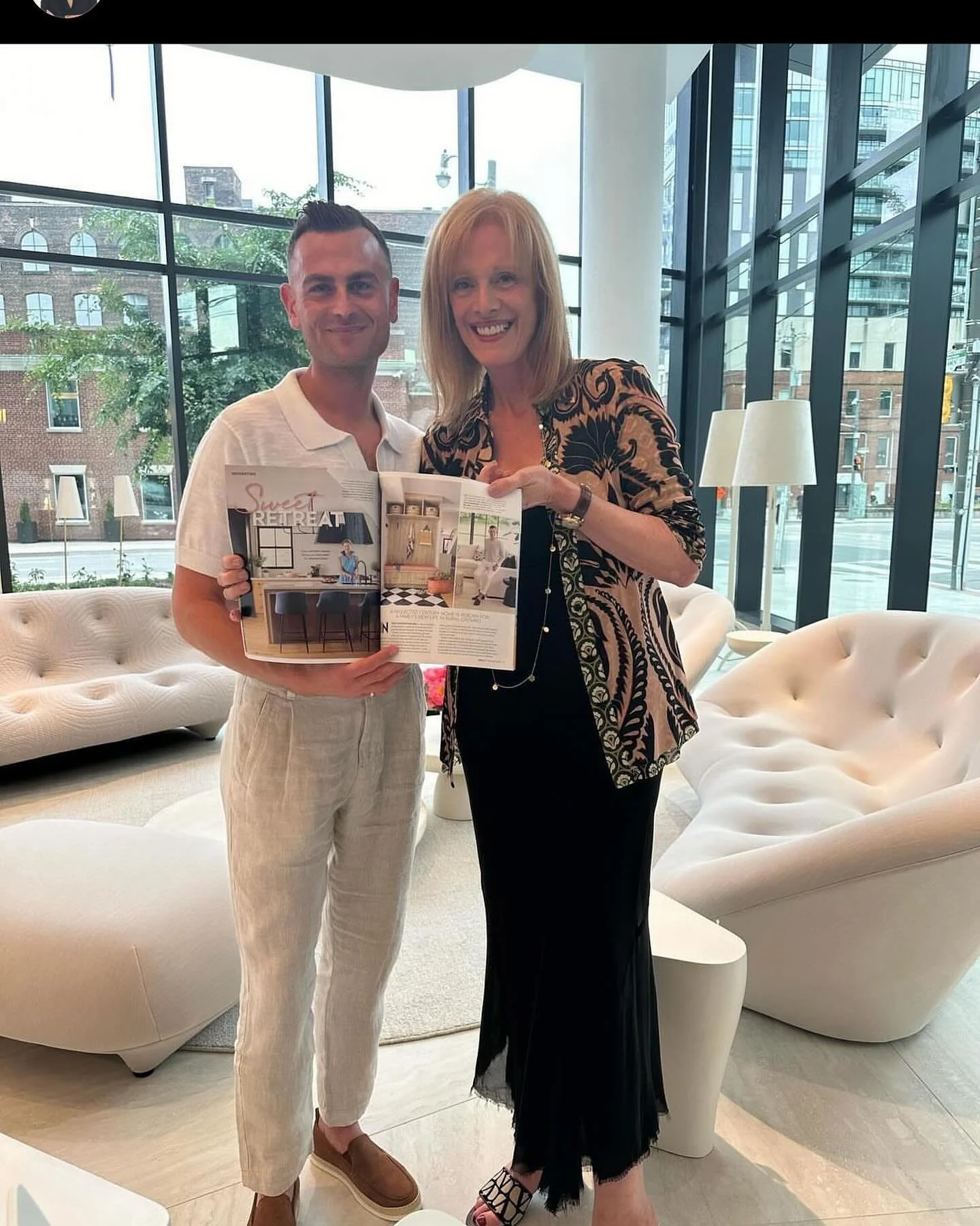 This is what I would call a pinch me moment. It was a privilege and a pleasure to finally meet @lyndareevesdesign . It was also surreal to see my project featured in the July/August issue of @houseandhomemag. Thank you for this honour.

Eternally gra