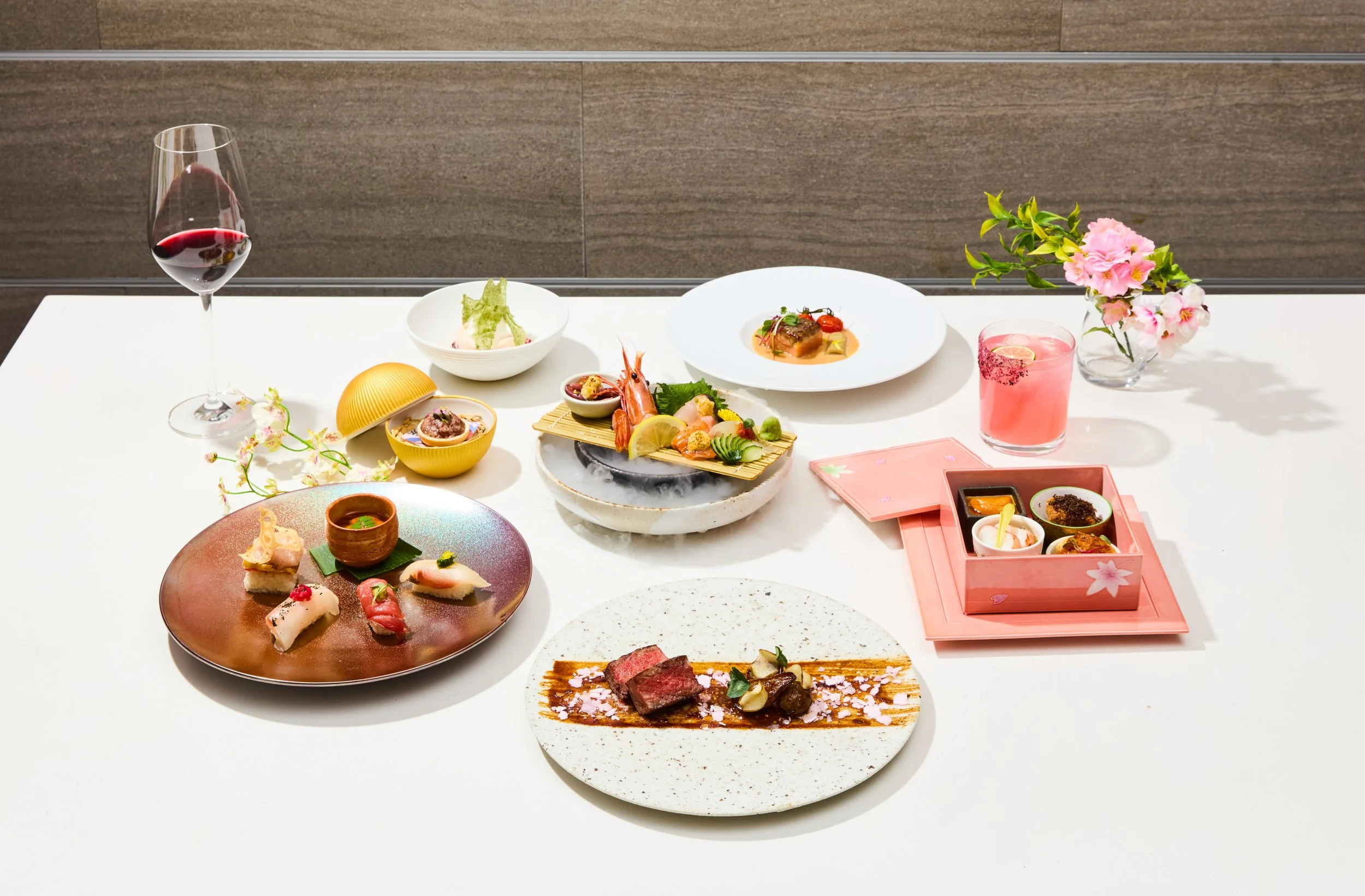 2026_MikuTO_Sakura Kaiseki_Group Photo-2.jpg