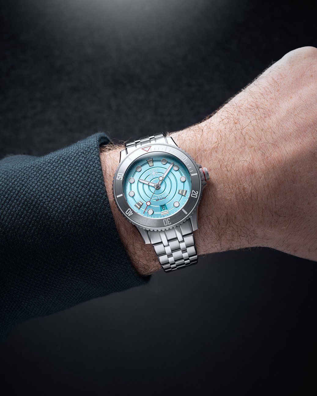 Wristshot_WEB.jpg
