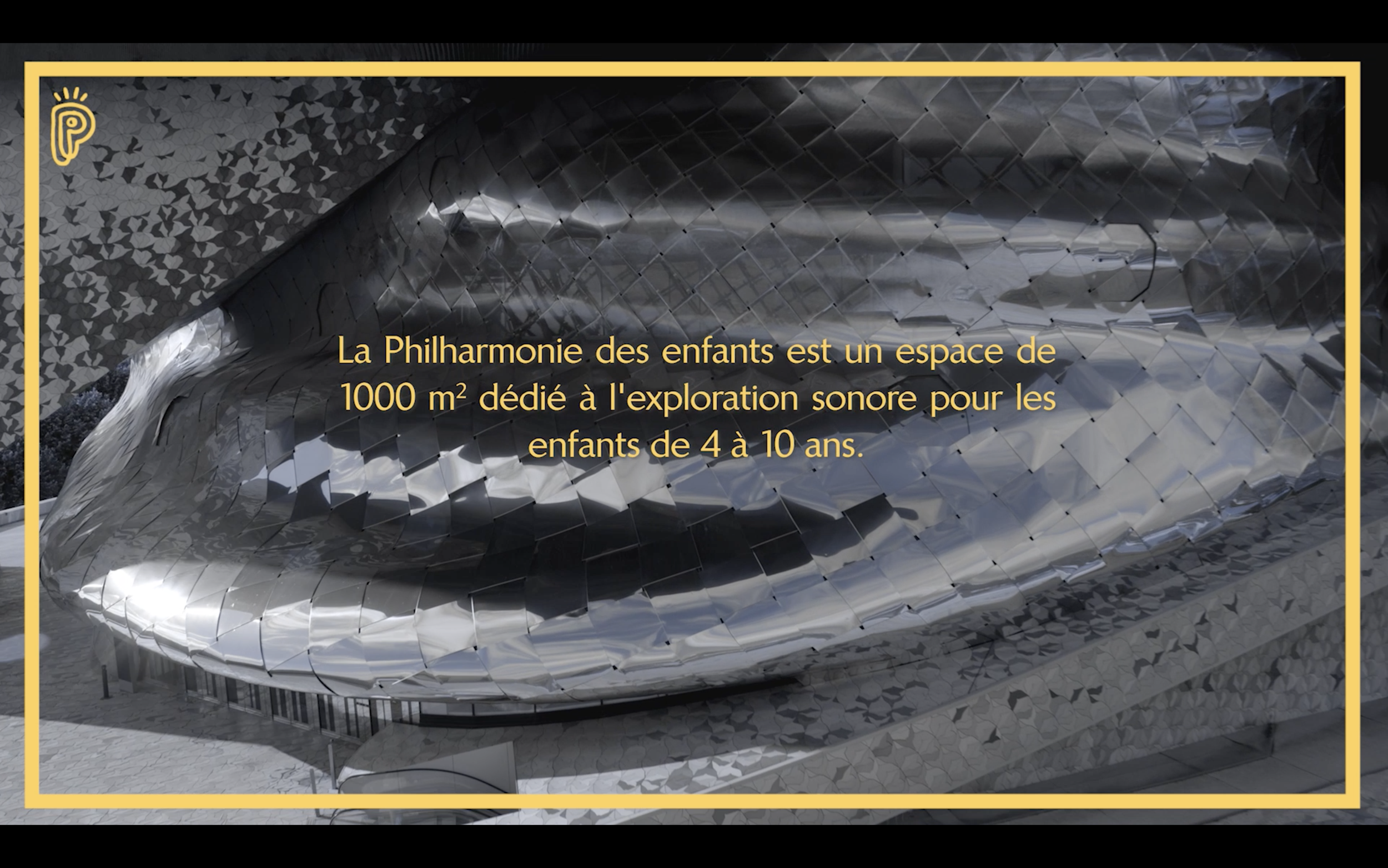 Photo of a modern building with a metallic, reflective exterior, featuring a curving, wave-like design and textured surface, with French text overlay describing a children's choir space.