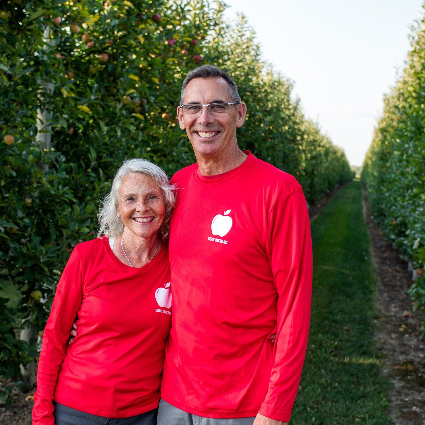 Meet the faces behind the orchard! 

The Shuh family has been farming in Elmira since 1918, while our apple growing chapter began in 2013. 

Robert and Lisa have been farming together since the day they wed and it&rsquo;s always remained their missio