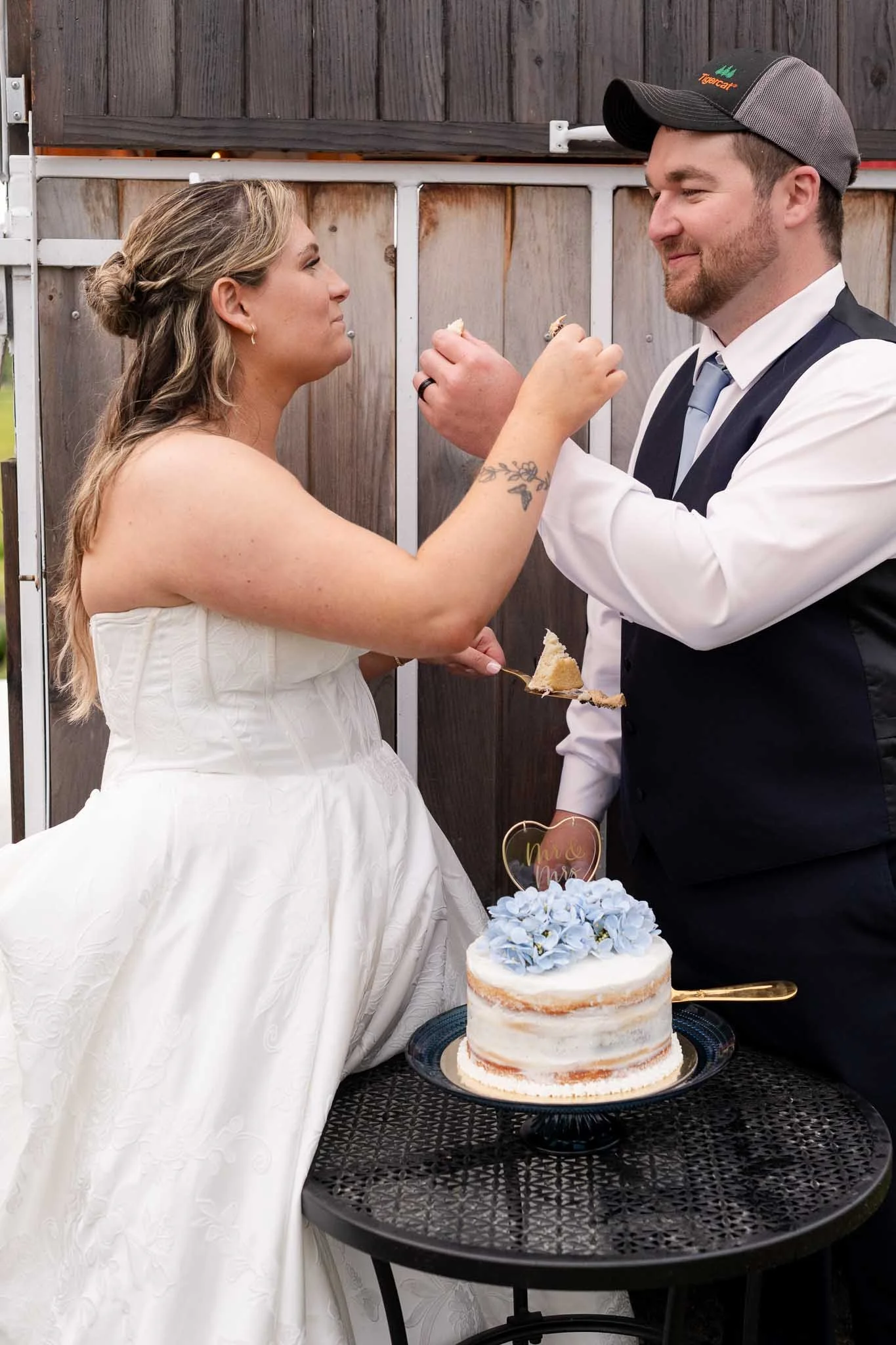 Megan and Wes Davis 921 (Web Highlights) .jpg