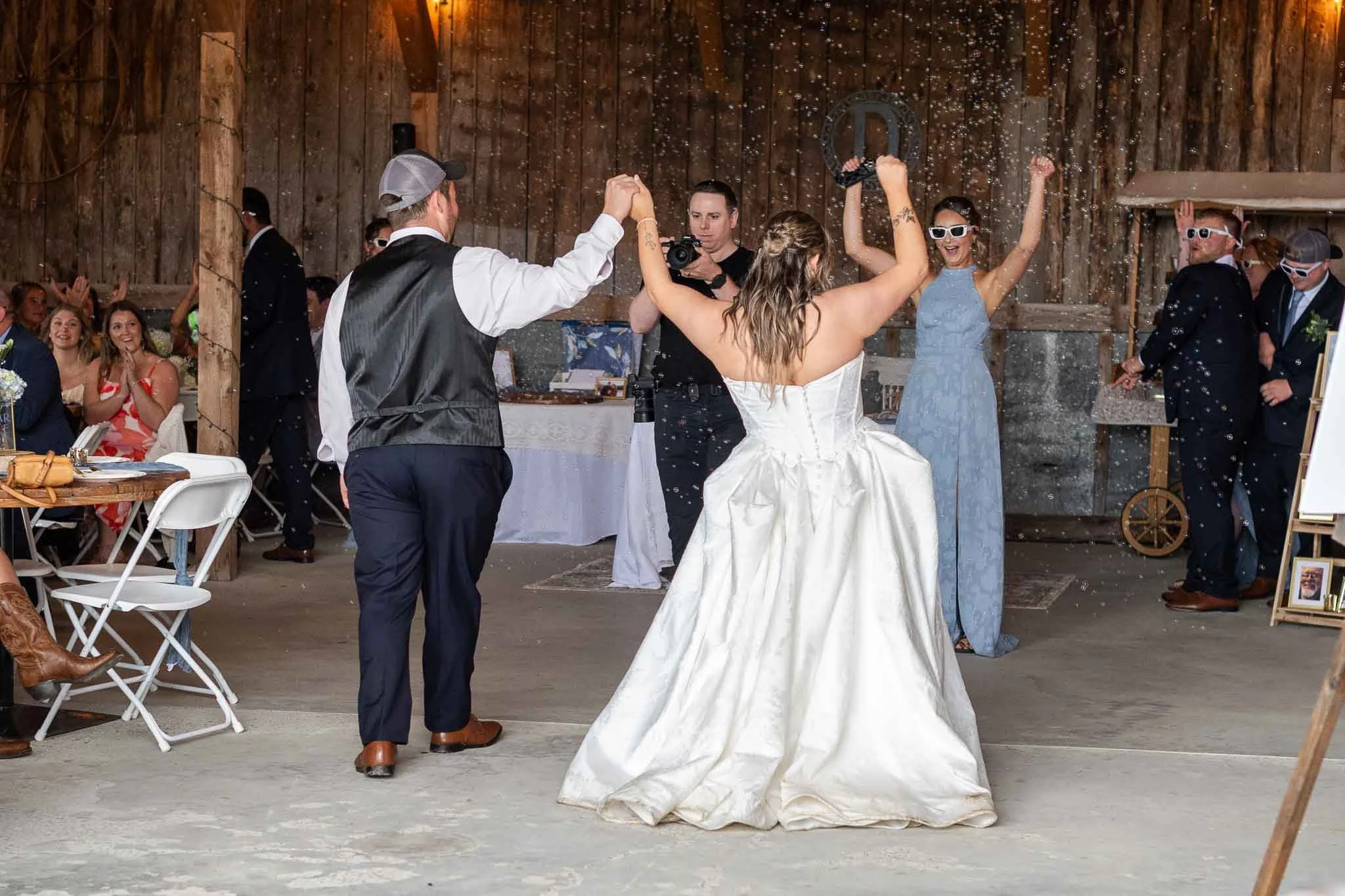 Megan and Wes Davis 660 (Web Highlights) .jpg