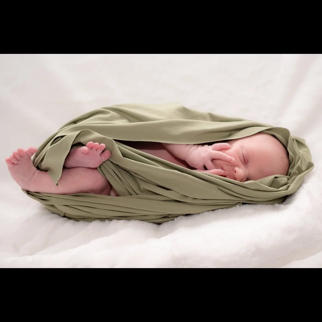 What a dream ❤️ #newbornportraits #newborn #newbornsession #photographybyashley #mainephotographer #maineportraitphotographer #mainephotography #mainefamilyphotos #mainenewbornphotography